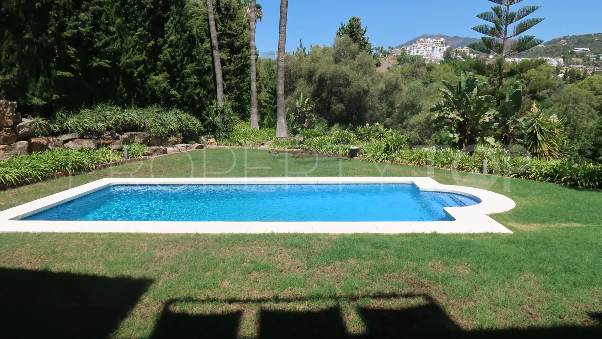 For sale Los Almendros villa with 5 bedrooms