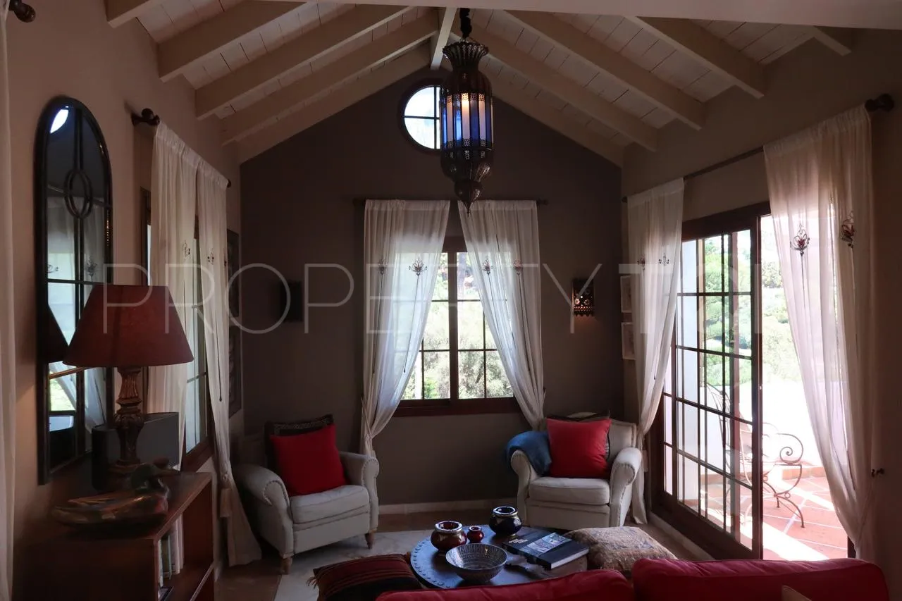 For sale Los Almendros villa
