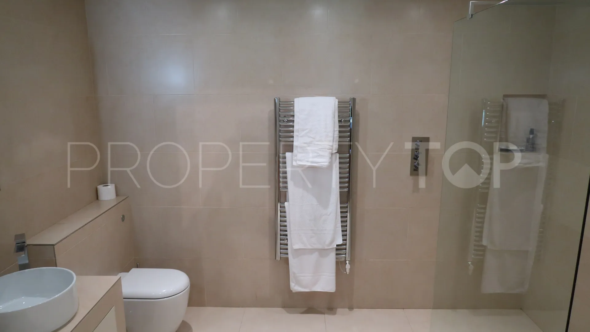 For sale Los Almendros villa with 5 bedrooms
