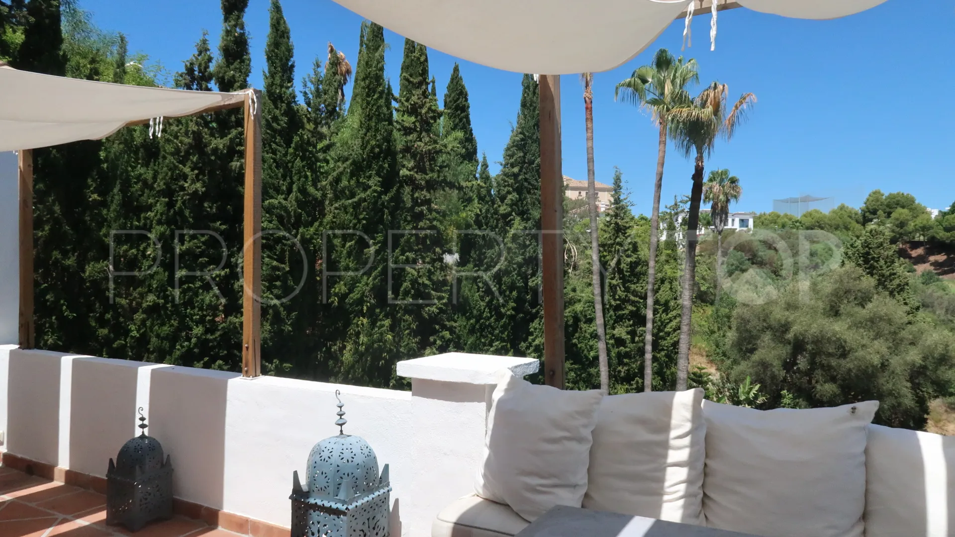 For sale Los Almendros villa with 5 bedrooms