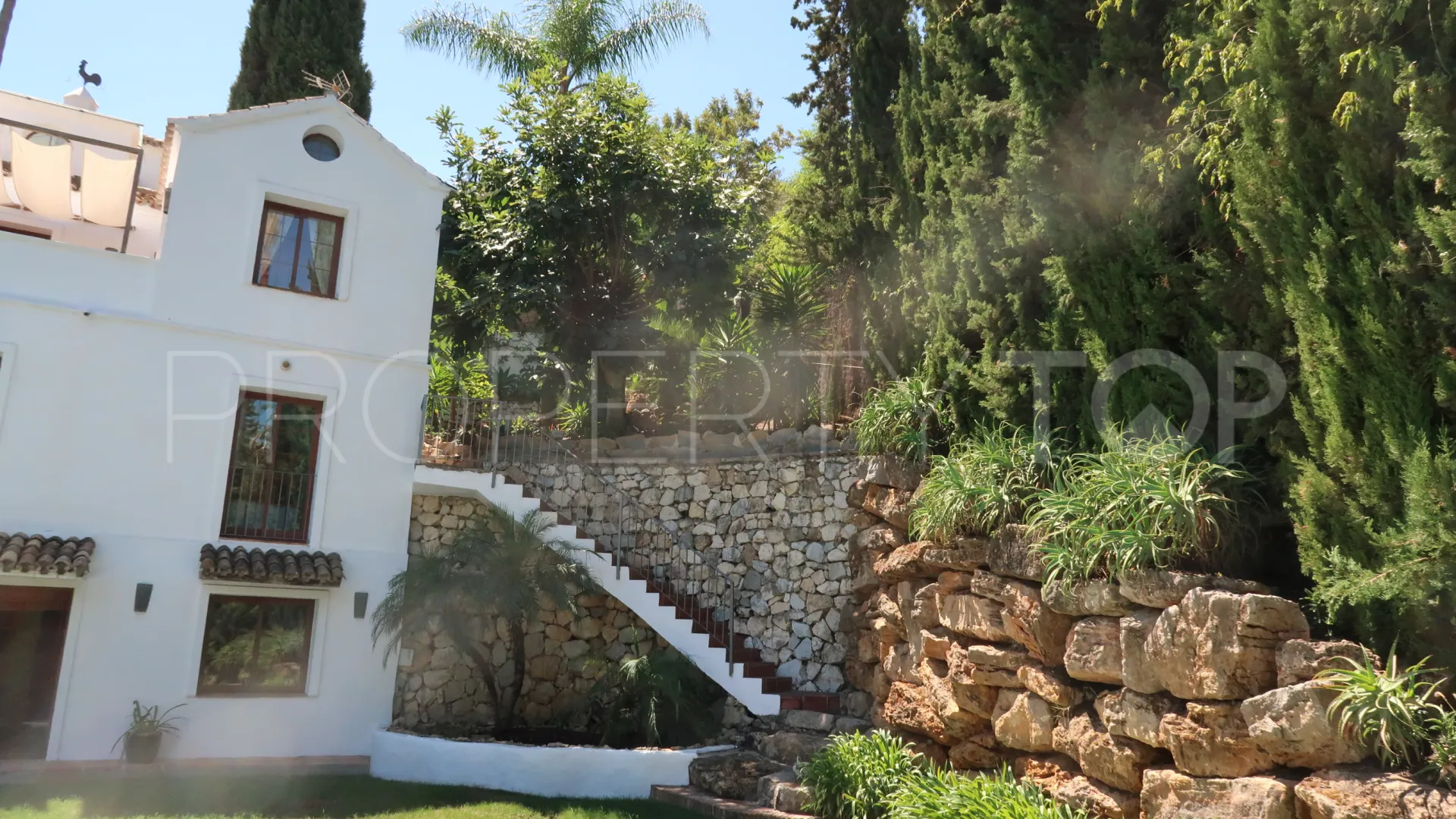 For sale Los Almendros villa with 5 bedrooms
