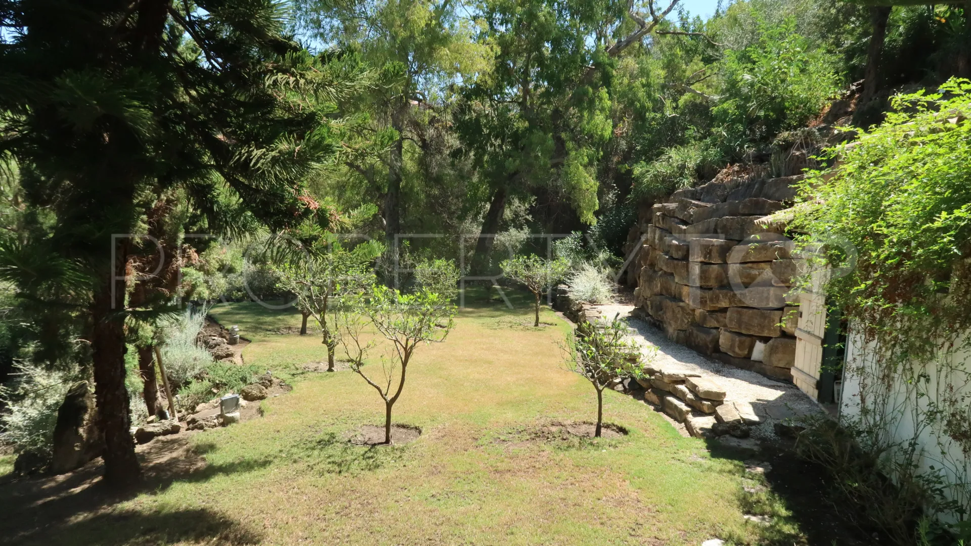 For sale Los Almendros villa with 5 bedrooms