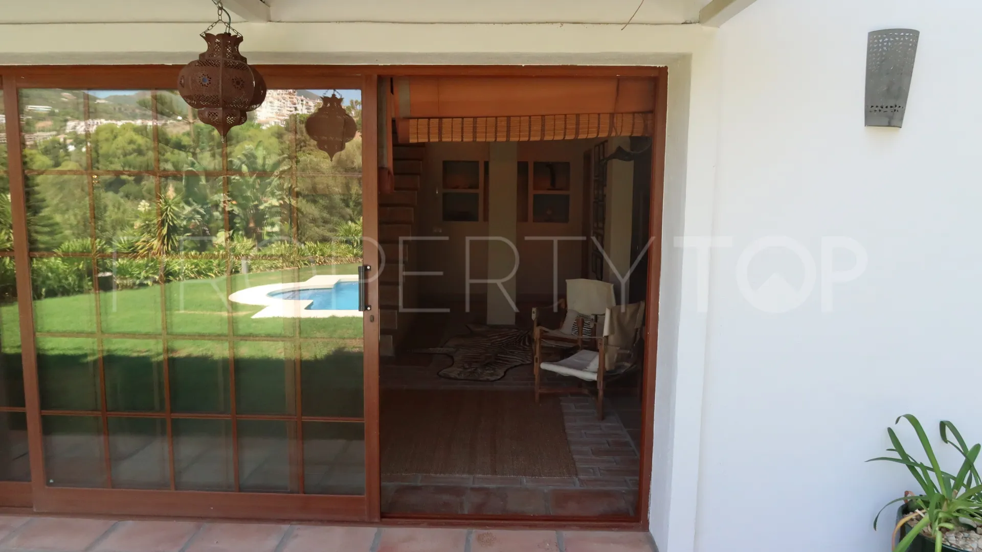 For sale Los Almendros villa with 5 bedrooms
