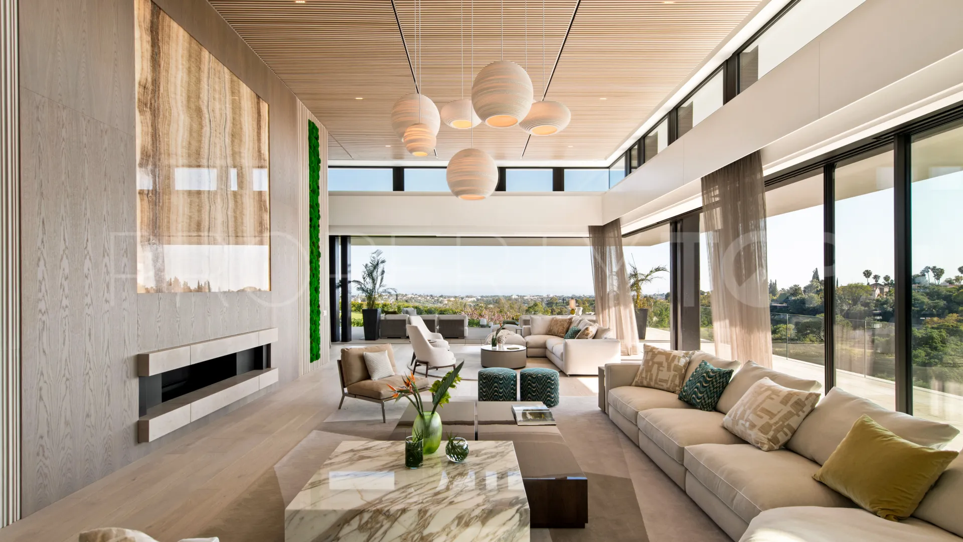 6 bedrooms villa for sale in El Herrojo