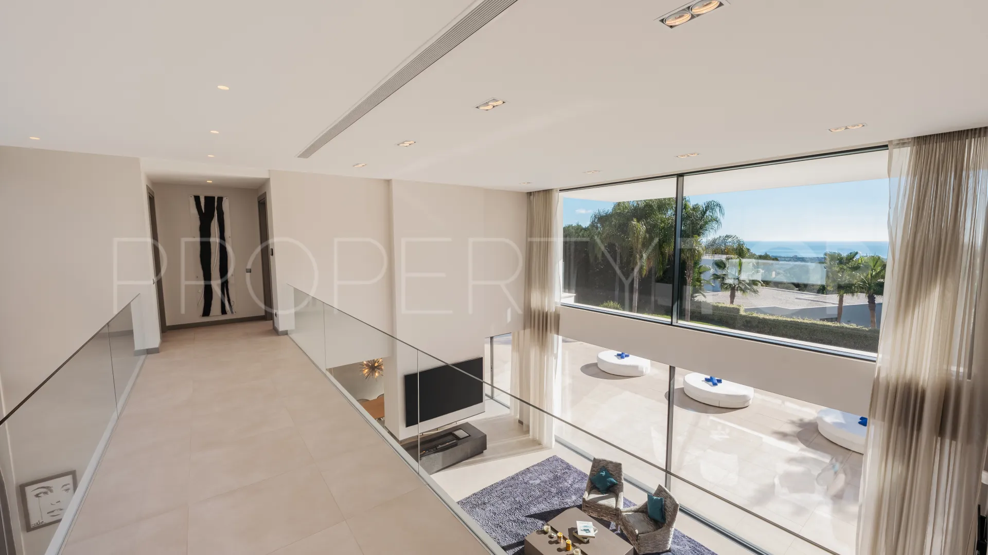 Villa in El Madroñal for sale