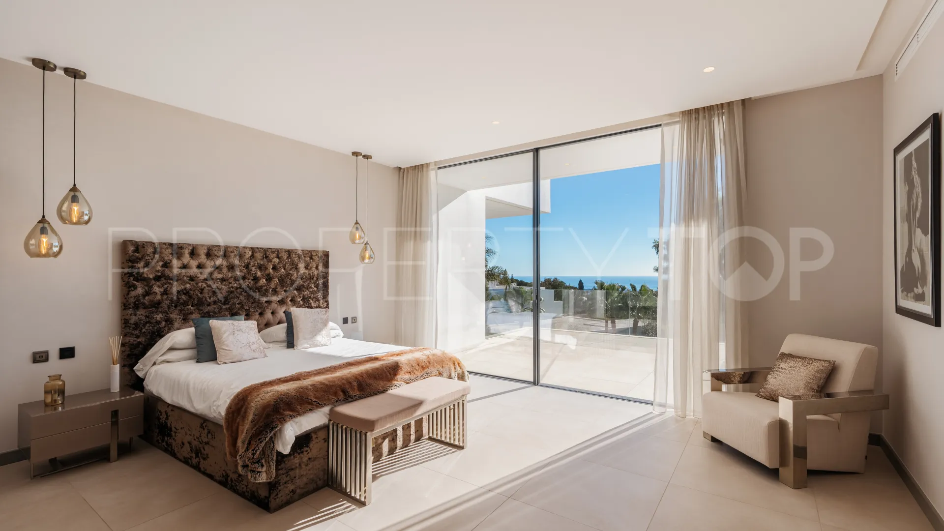 Villa in El Madroñal for sale