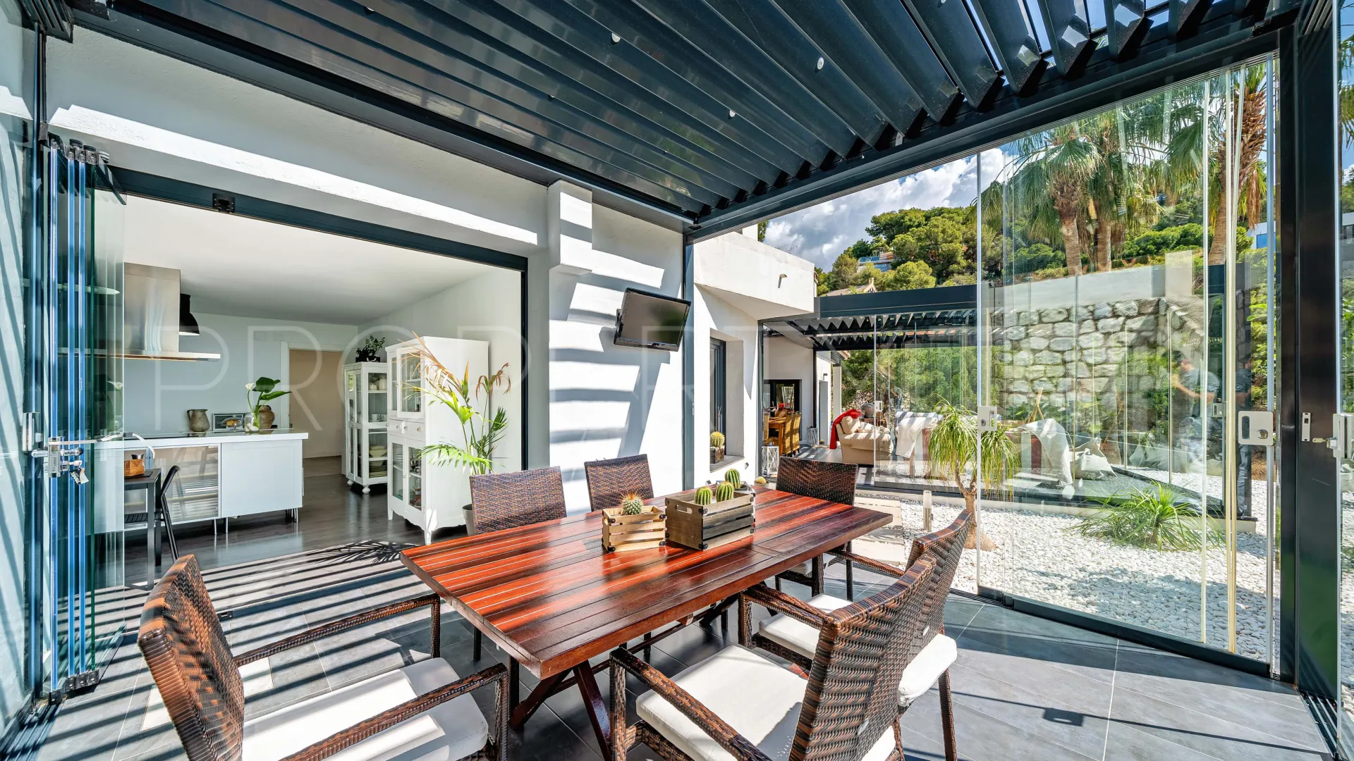 Comprar villa en Pinares de San Antón de 4 dormitorios