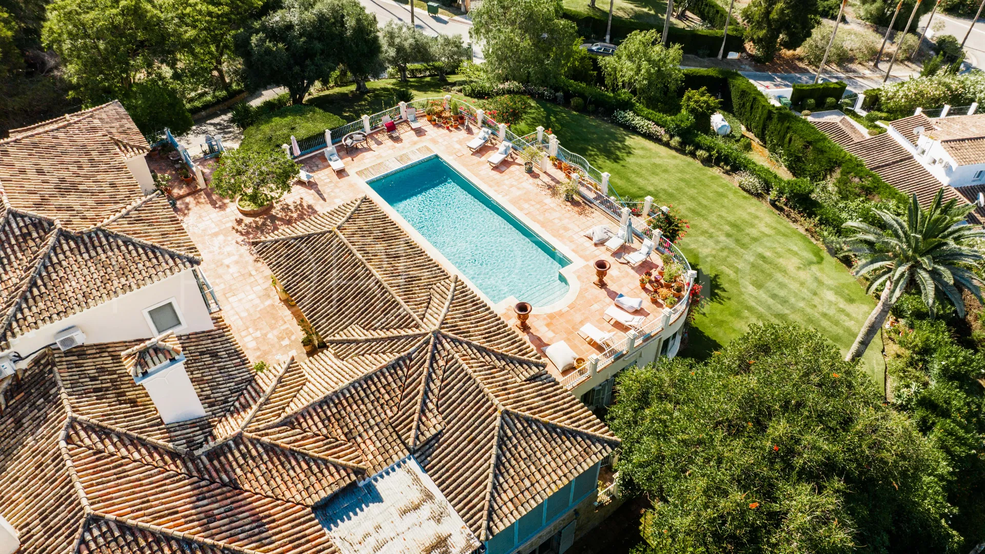 For sale villa in Sotogrande with 9 bedrooms