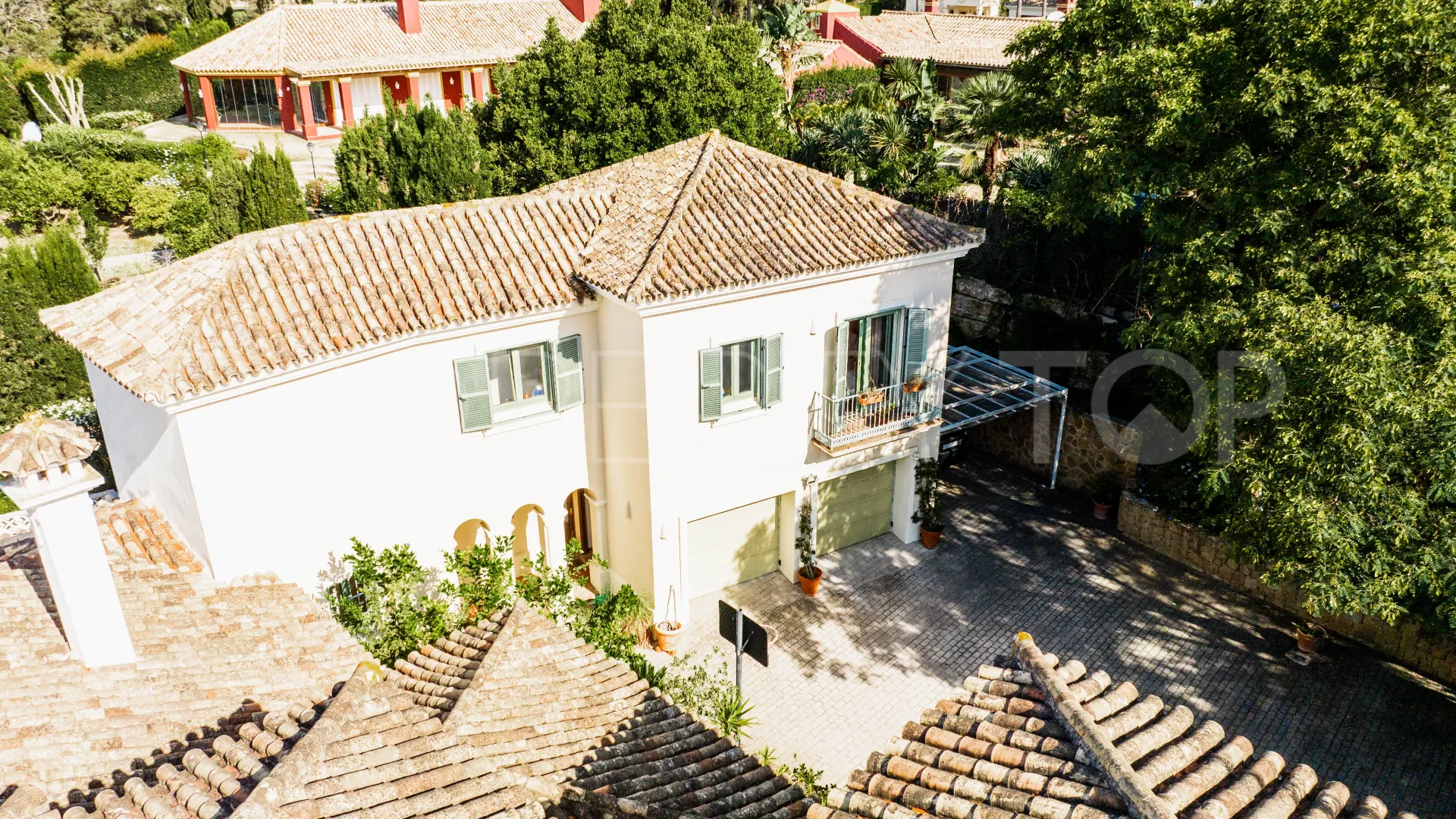 For sale villa in Sotogrande with 9 bedrooms