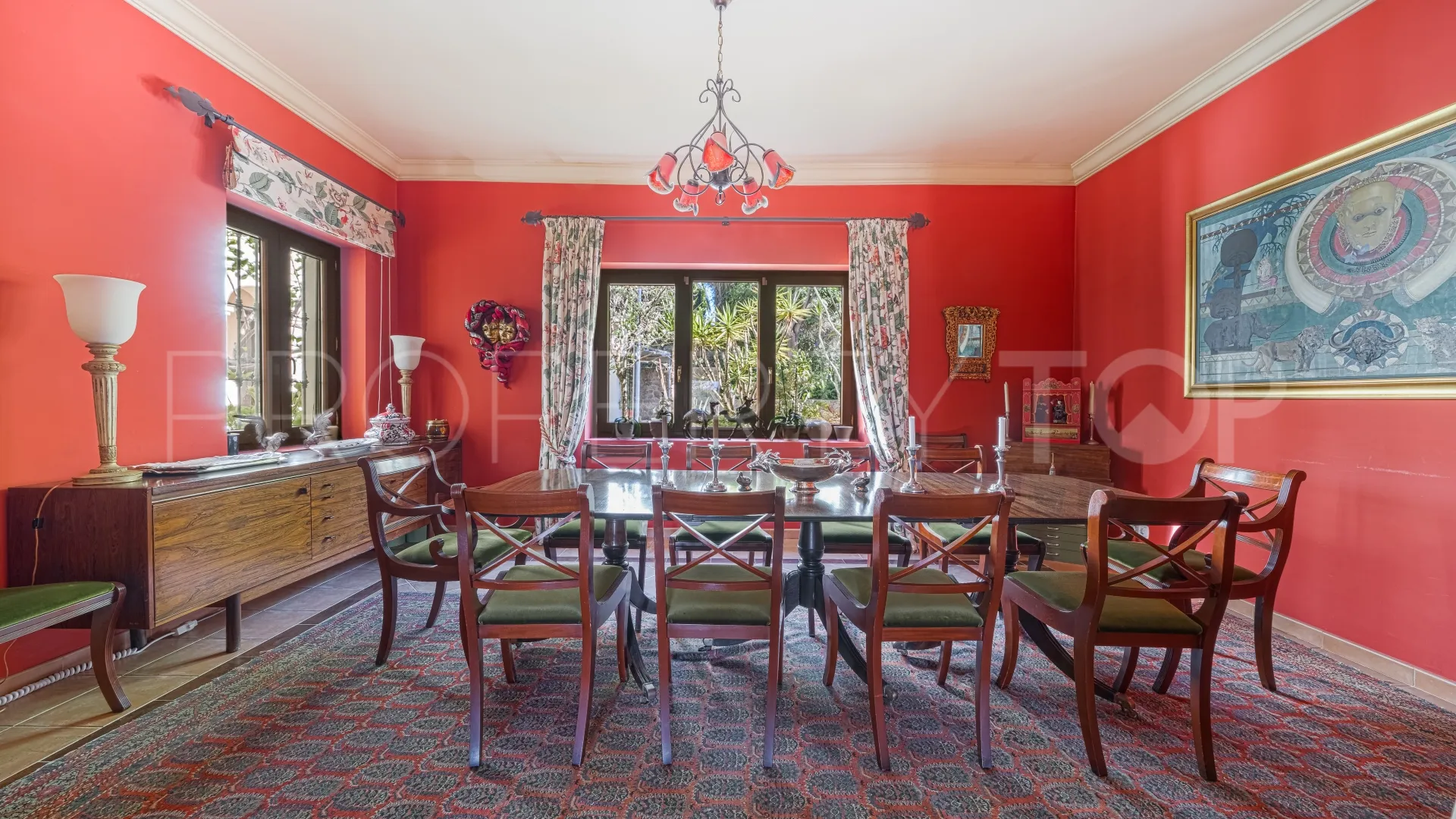 For sale villa in Sotogrande with 9 bedrooms