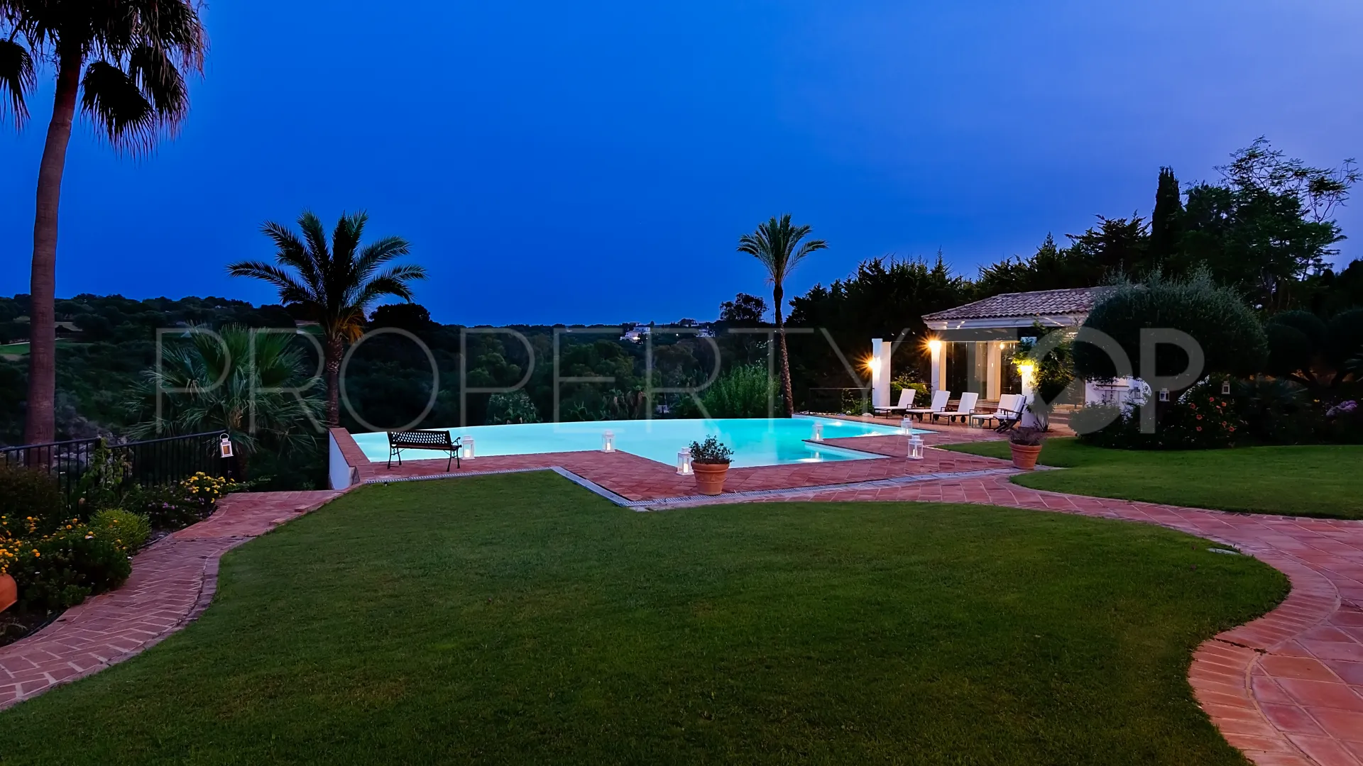 Villa con 7 dormitorios en venta en Sotogrande Alto