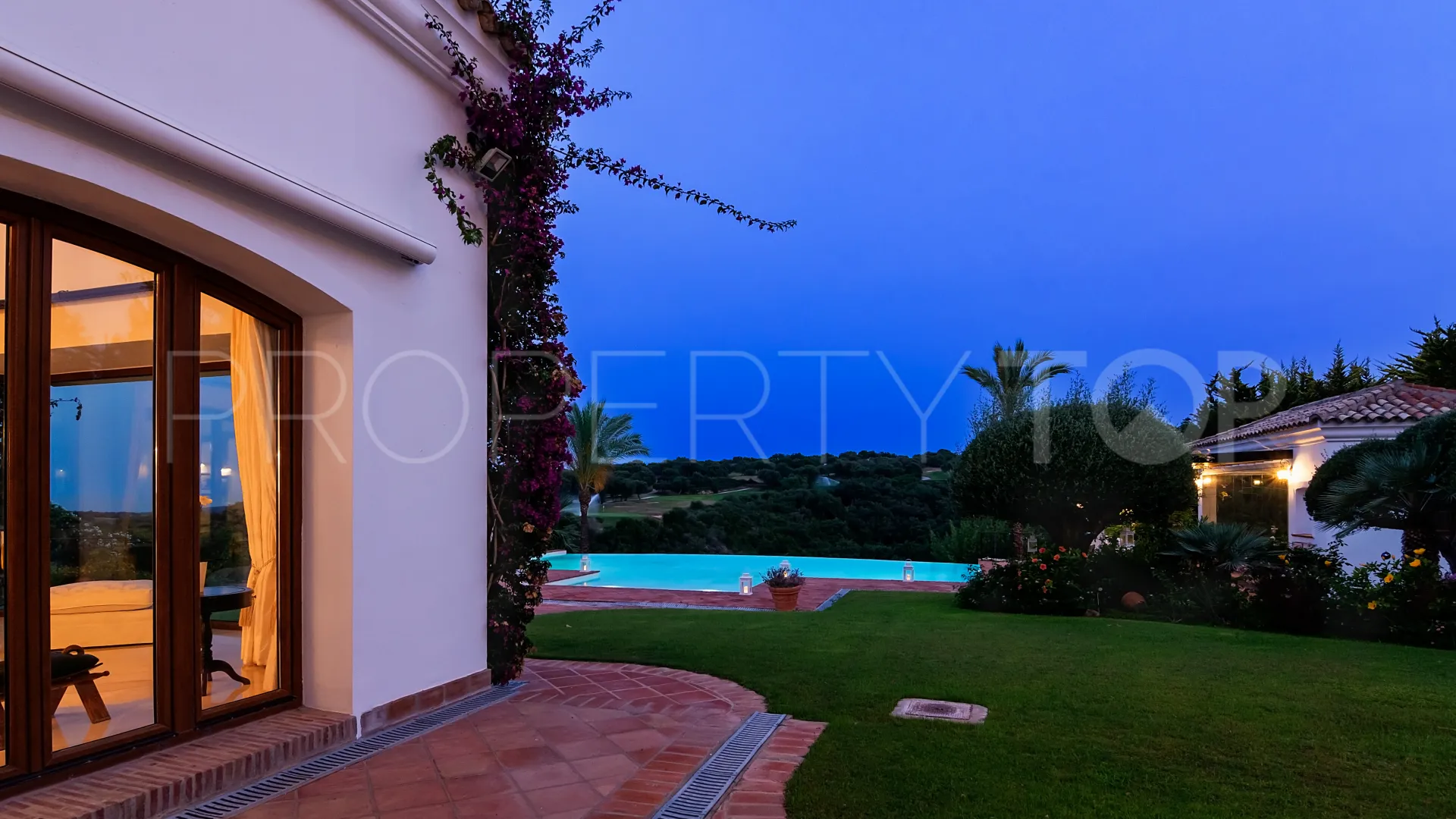 Villa con 7 dormitorios en venta en Sotogrande Alto