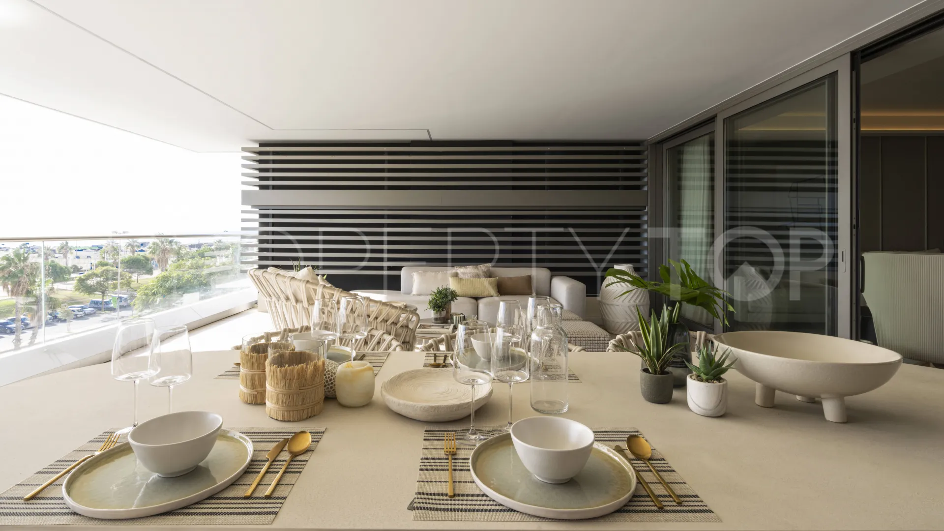 Atico duplex en venta con 4 dormitorios en Malaga
