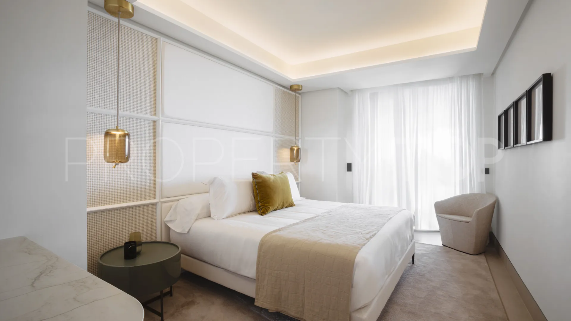 Atico duplex en venta con 4 dormitorios en Malaga