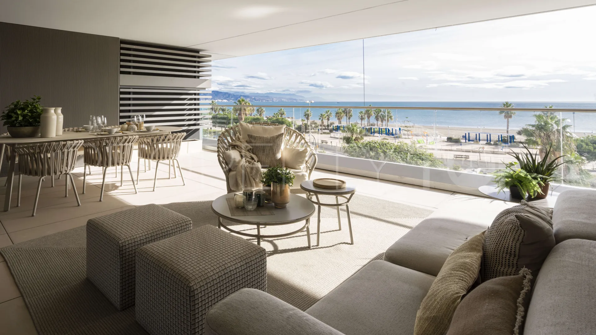 Atico duplex en venta con 4 dormitorios en Malaga