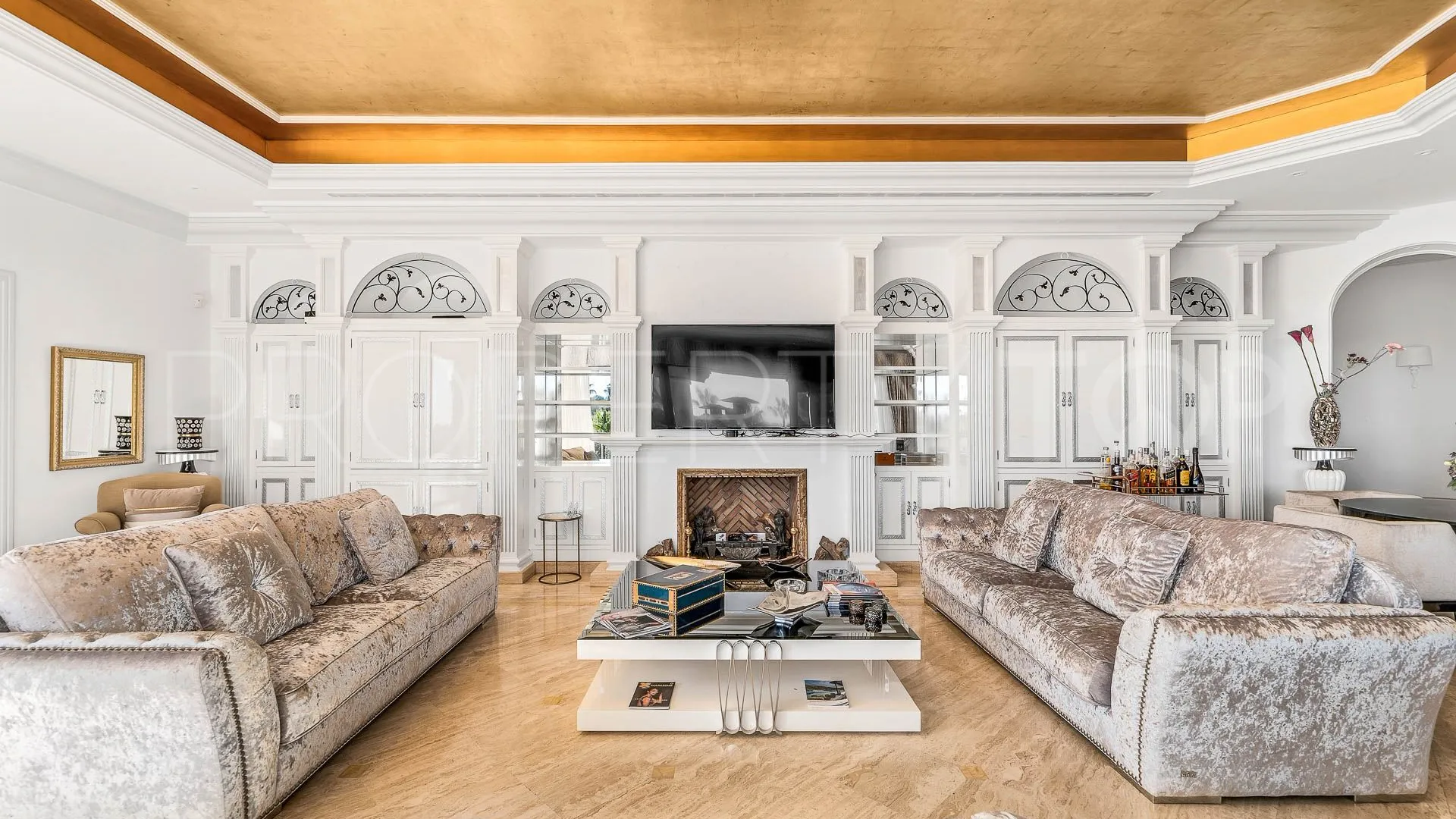 Paraiso Alto villa for sale