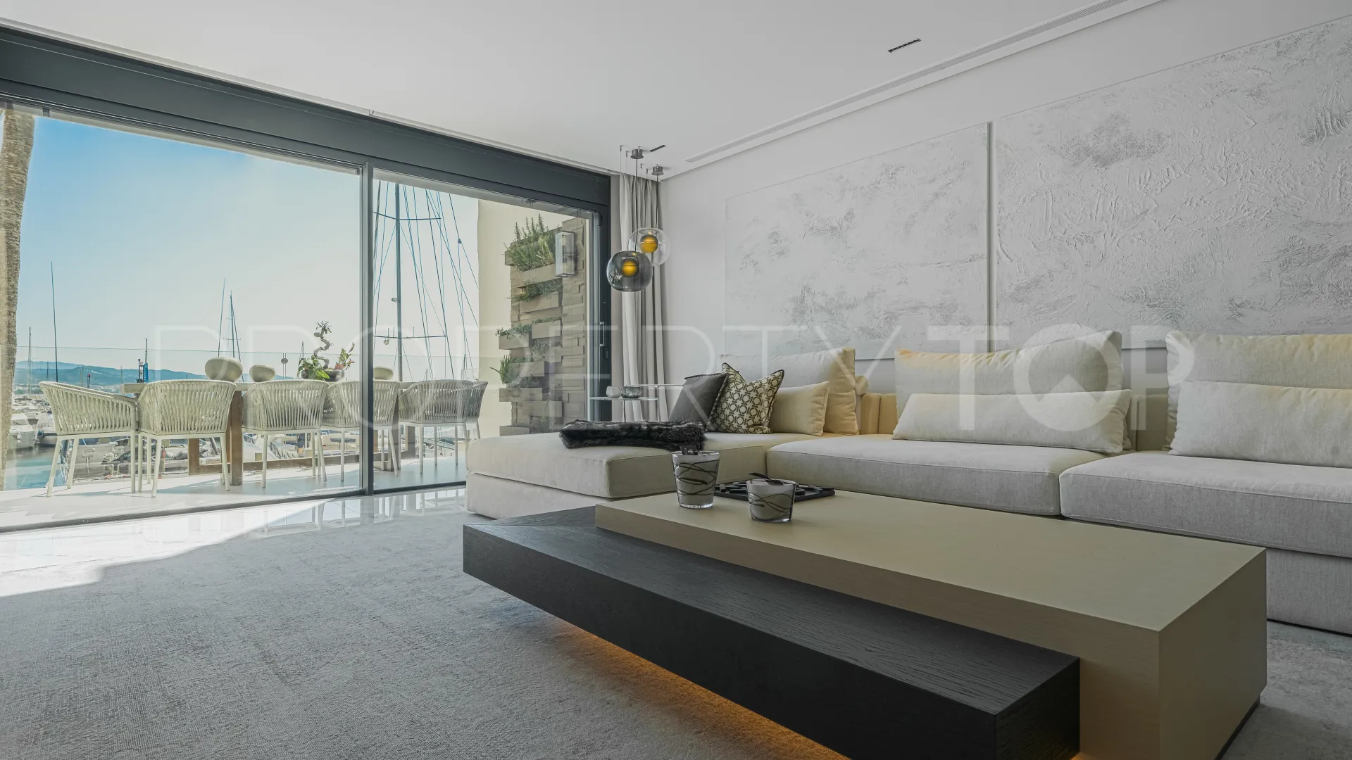 Apartamento en venta en Marbella - Puerto Banus