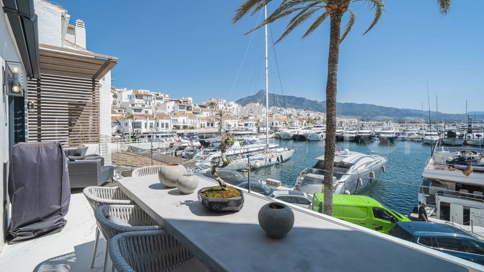 Apartamento en venta en Marbella - Puerto Banus