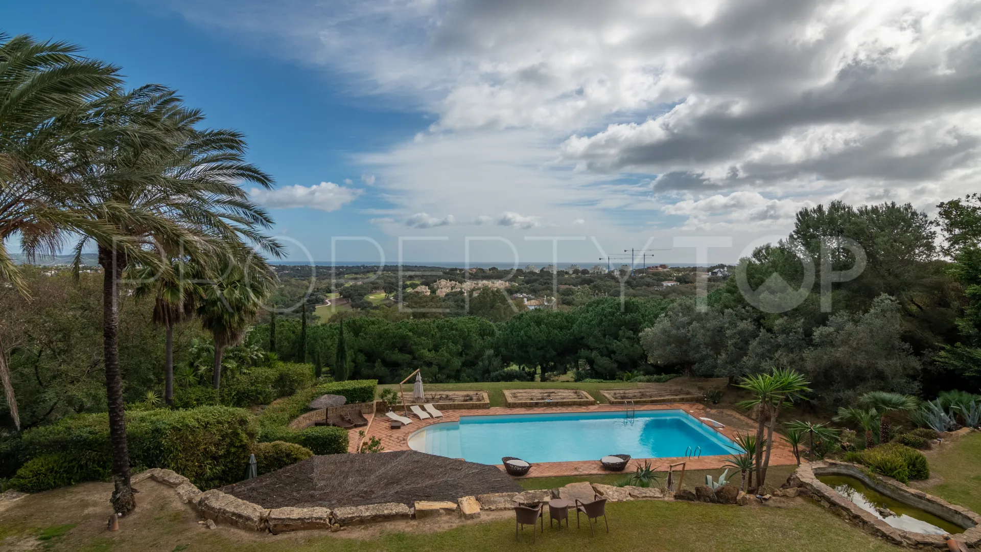 Sotogrande Alto, villa con 7 dormitorios a la venta