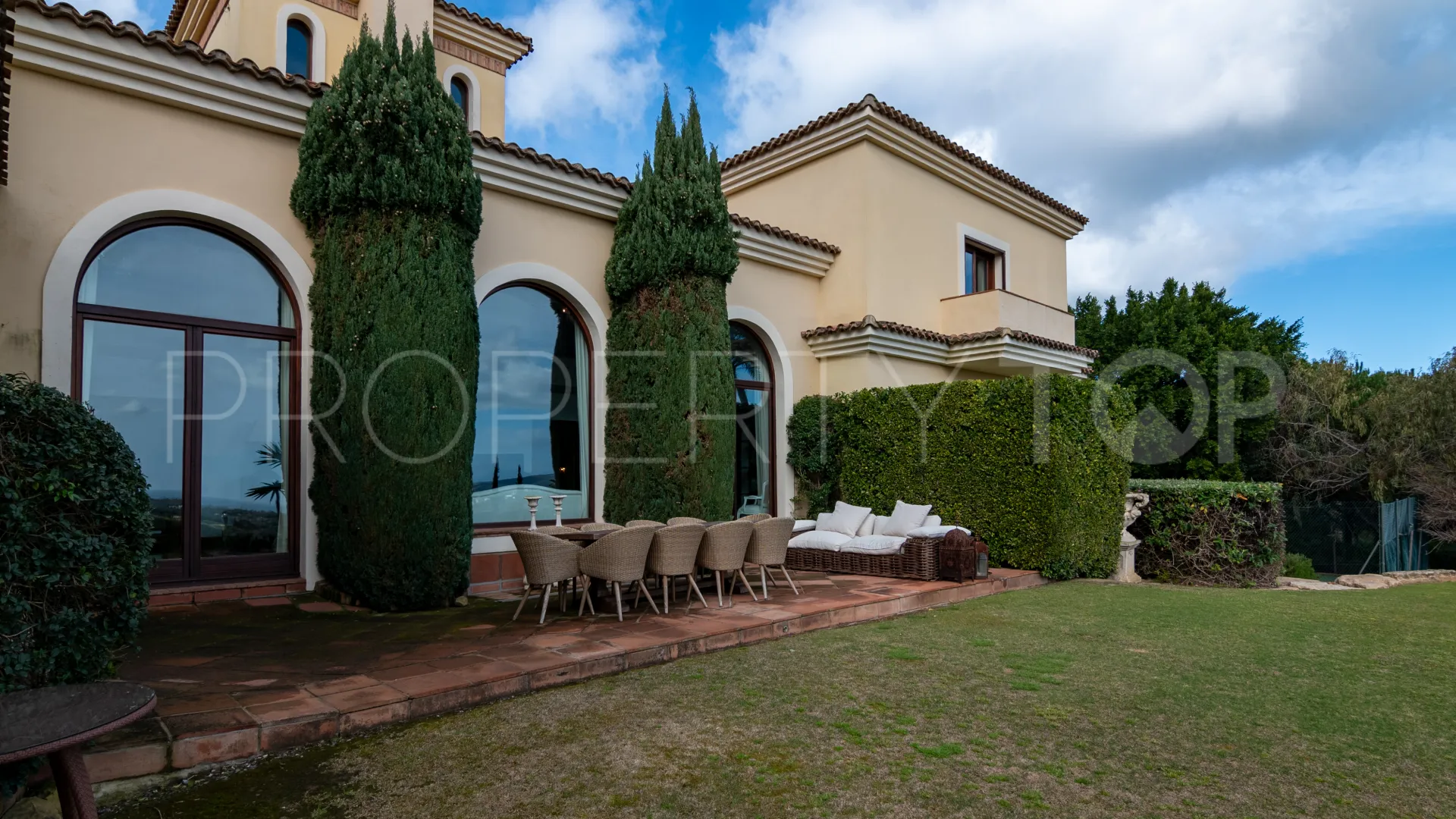 Sotogrande Alto, villa con 7 dormitorios a la venta