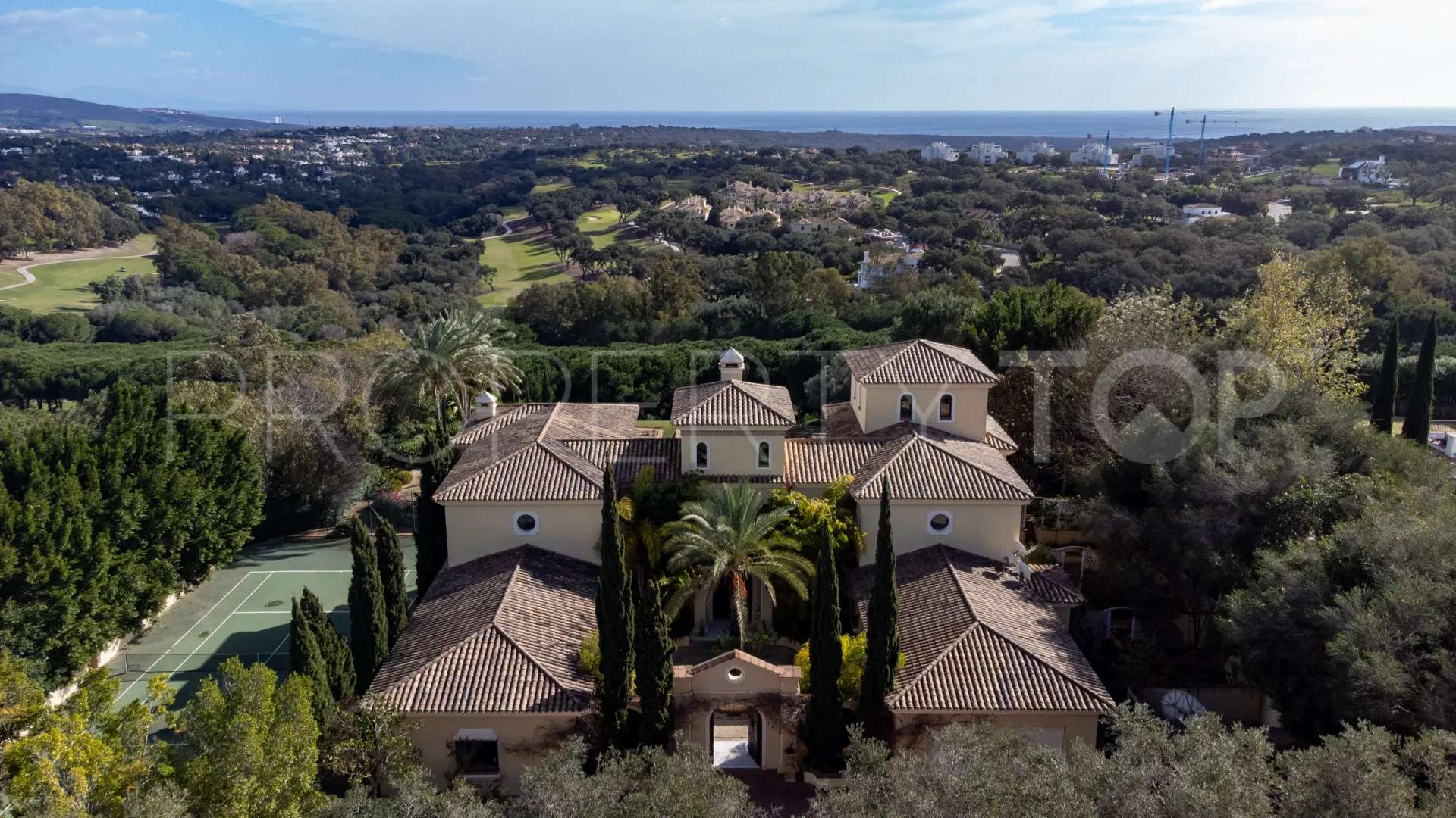 Sotogrande Alto, villa con 7 dormitorios a la venta