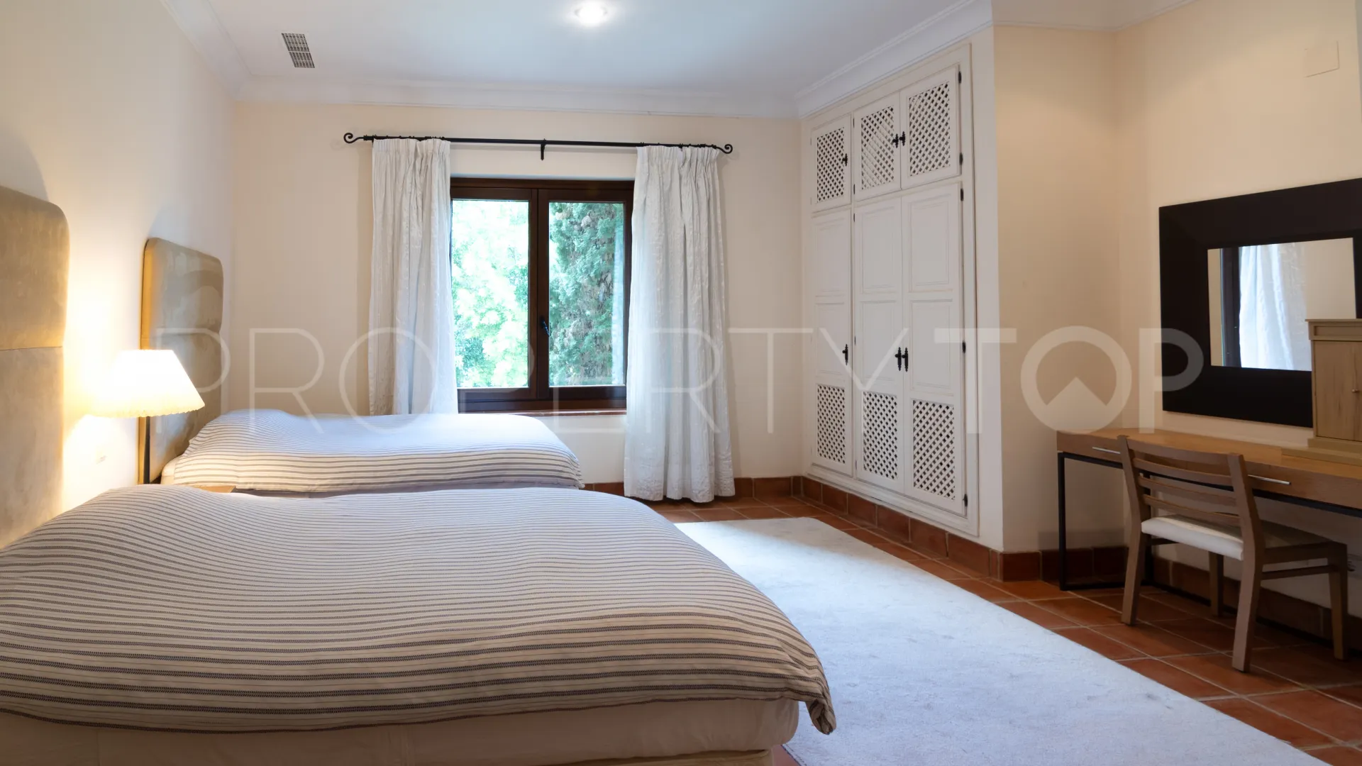 Sotogrande Alto, villa con 7 dormitorios a la venta