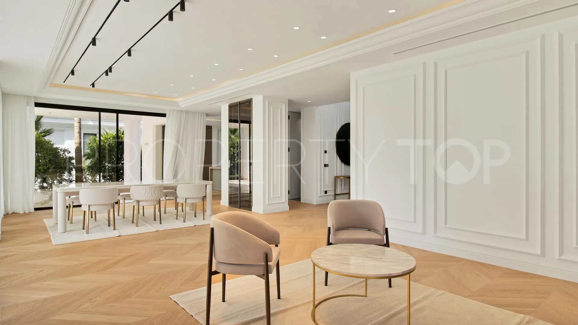 For sale Golden Mile villa
