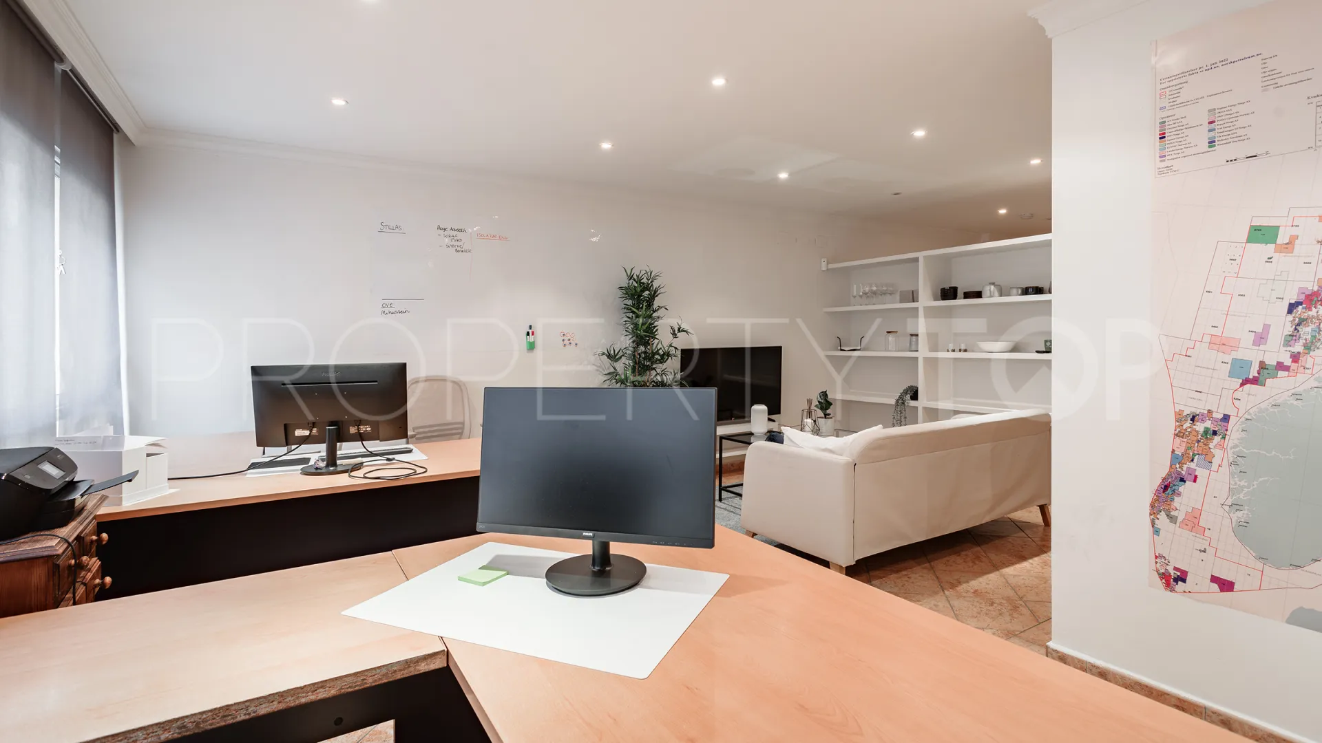 San Pedro de Alcantara 2 bedrooms office for sale