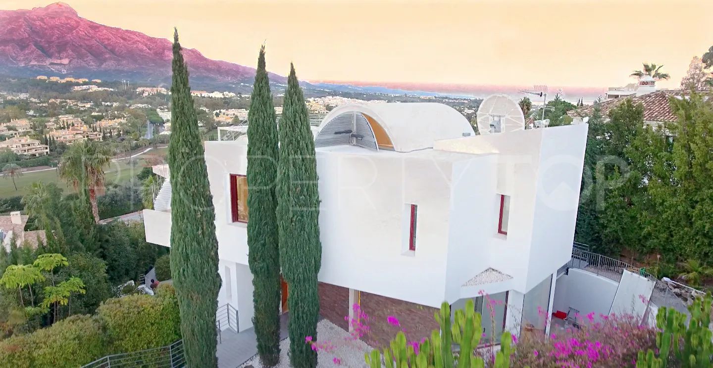 Los Naranjos de Marbella villa for sale