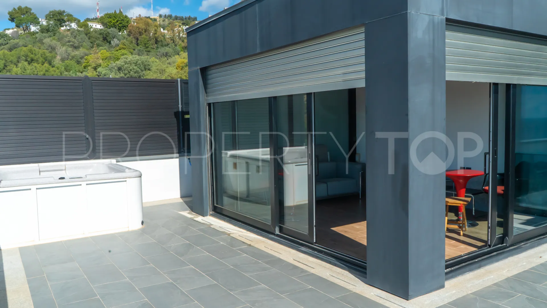 For sale villa in Los Altos de los Monteros