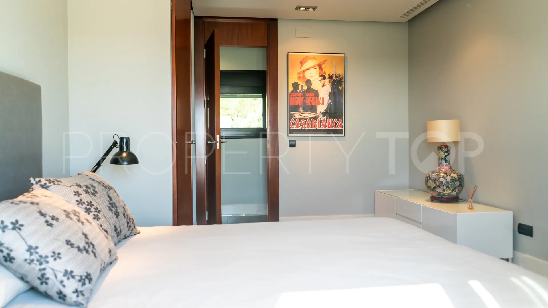 For sale villa in Los Altos de los Monteros