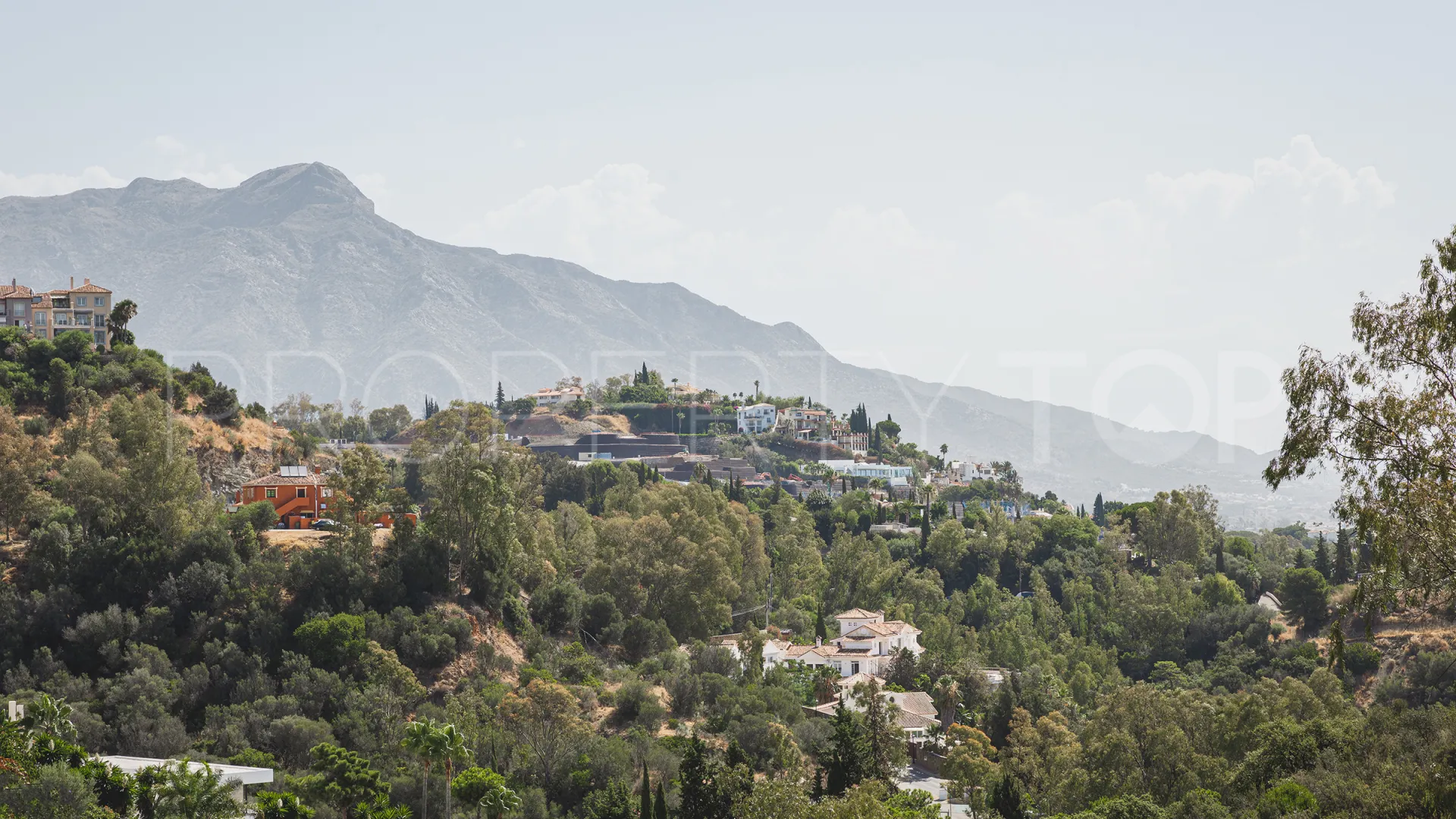 For sale Cumbres de Los Almendros 2 bedrooms apartment