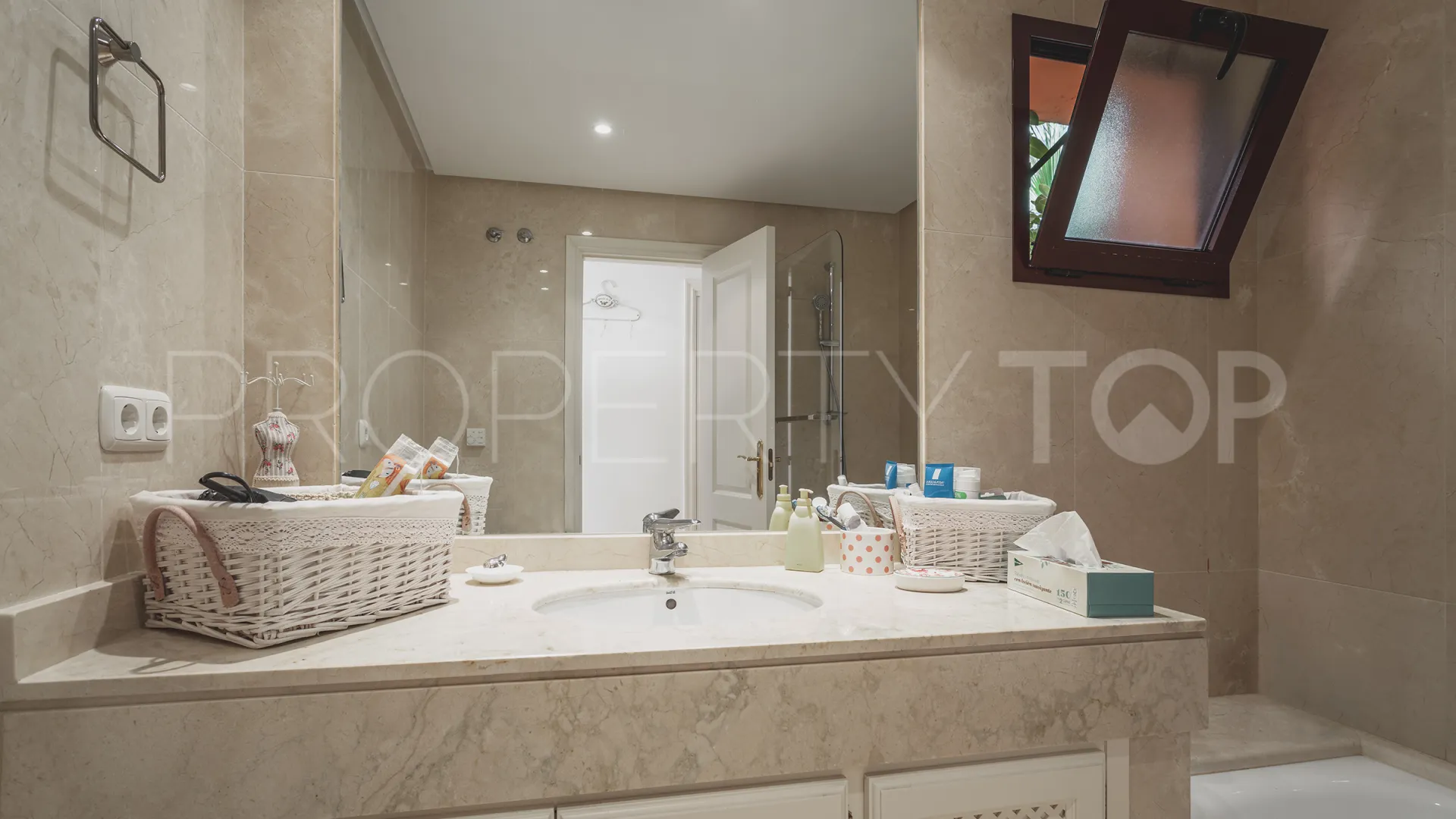For sale Cumbres de Los Almendros 2 bedrooms apartment