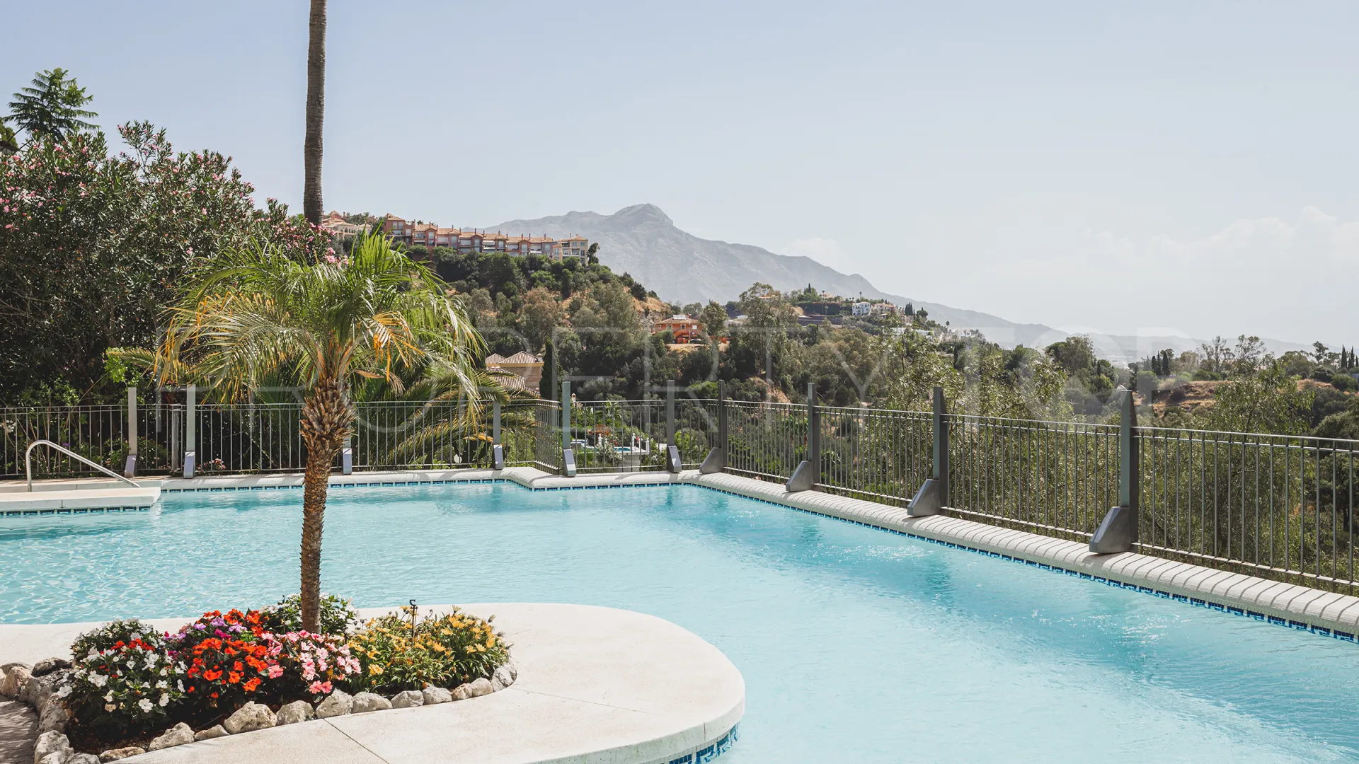 For sale Cumbres de Los Almendros 2 bedrooms apartment
