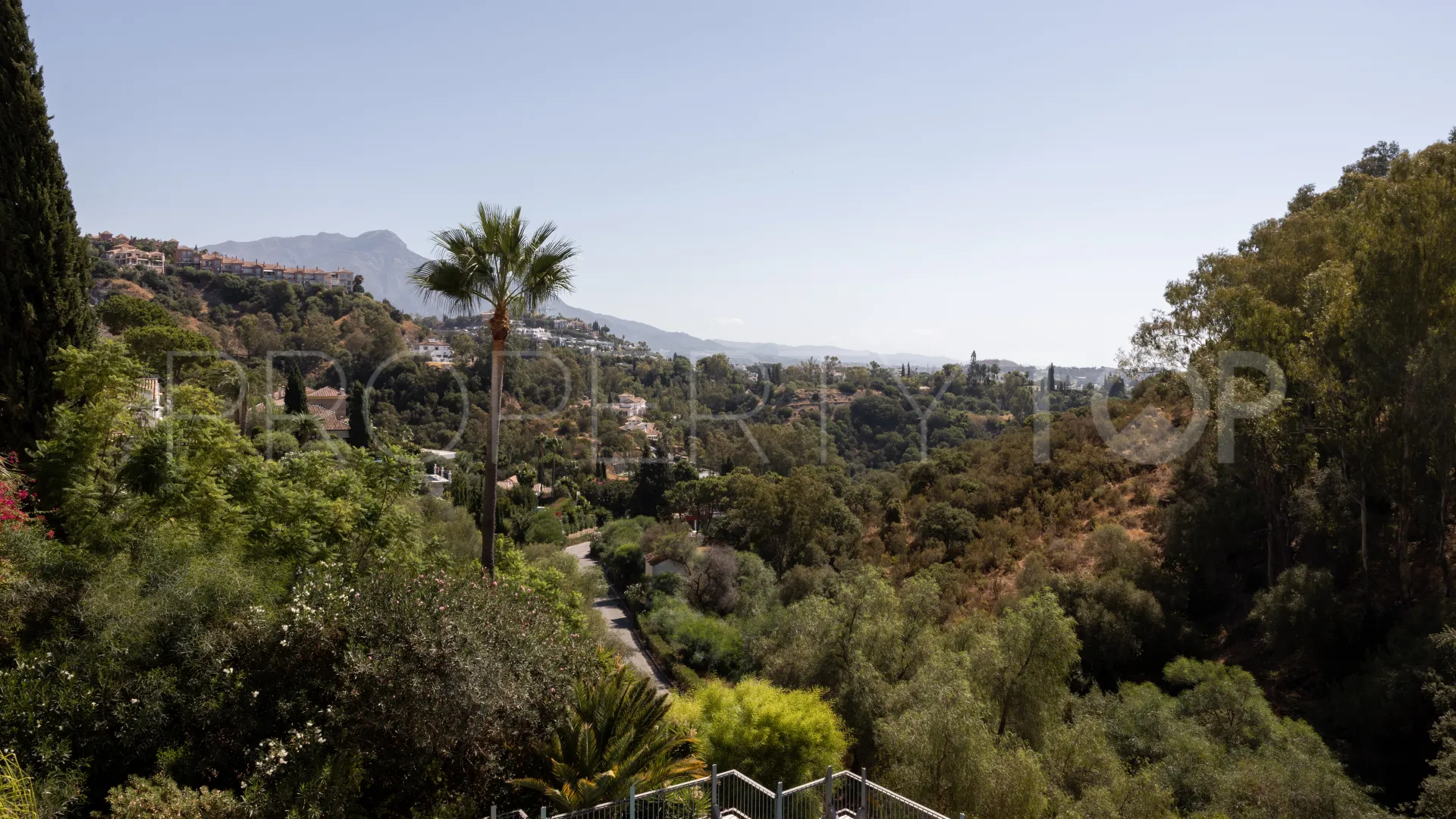 For sale Cumbres de Los Almendros 2 bedrooms apartment
