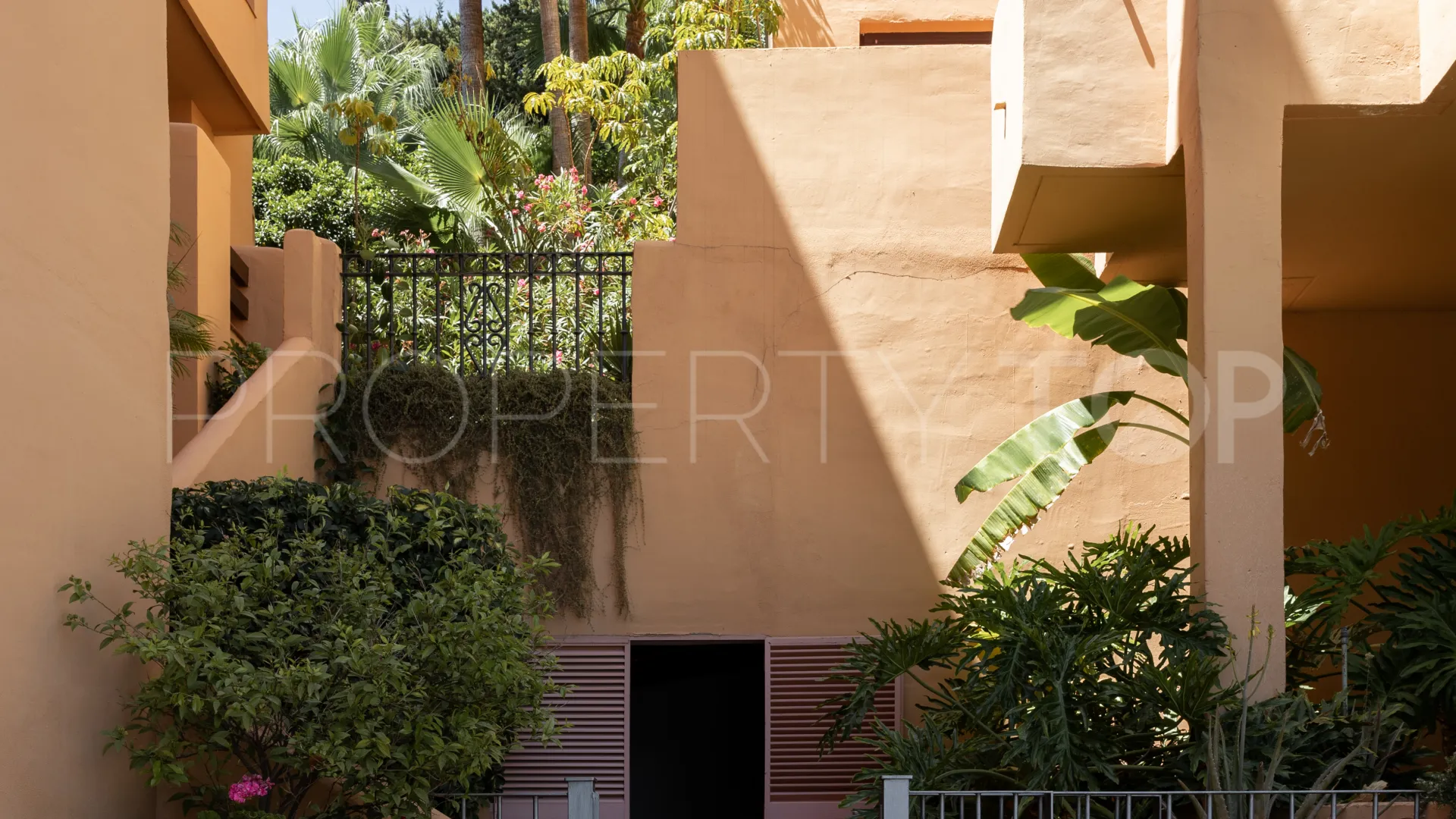 For sale Cumbres de Los Almendros 2 bedrooms apartment