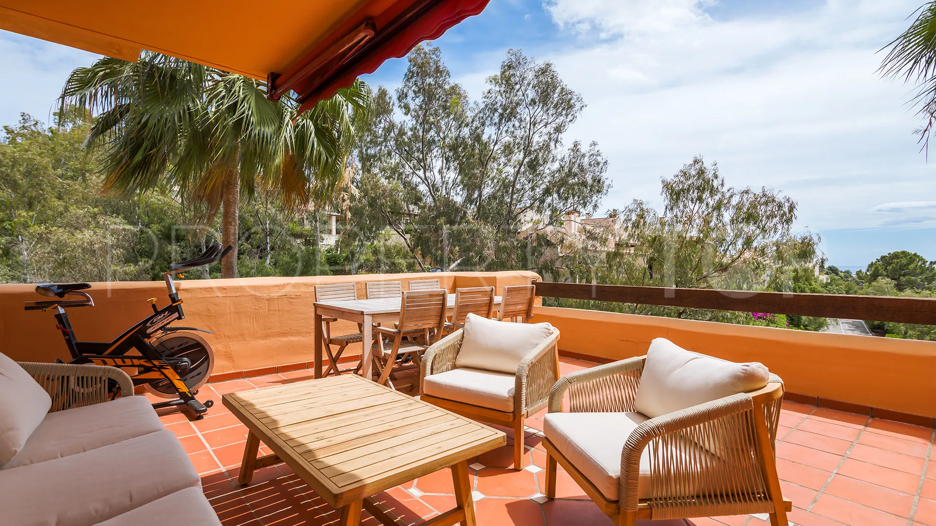 For sale Cumbres de Los Almendros 2 bedrooms apartment