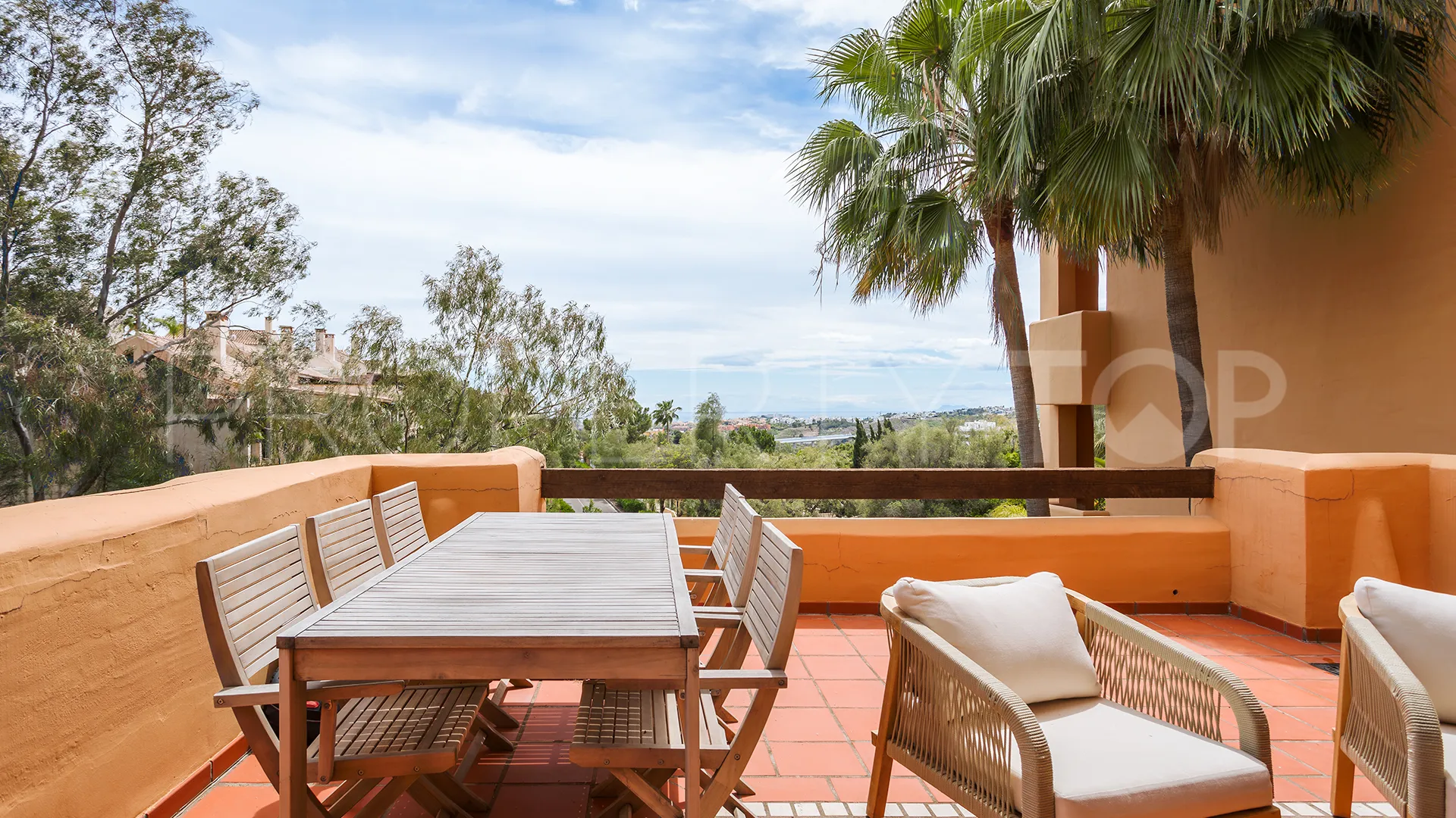 For sale Cumbres de Los Almendros 2 bedrooms apartment