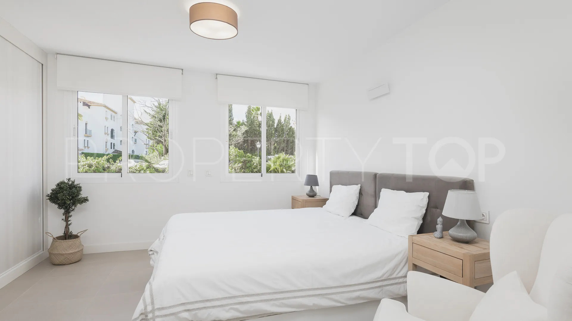Conjunto Casaño, apartamento de 3 dormitorios a la venta