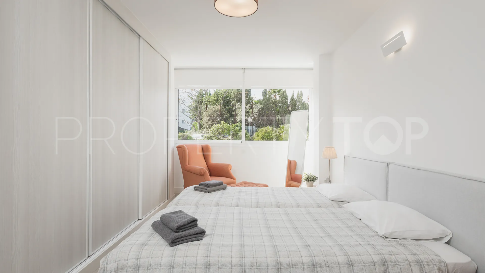Conjunto Casaño, apartamento de 3 dormitorios a la venta
