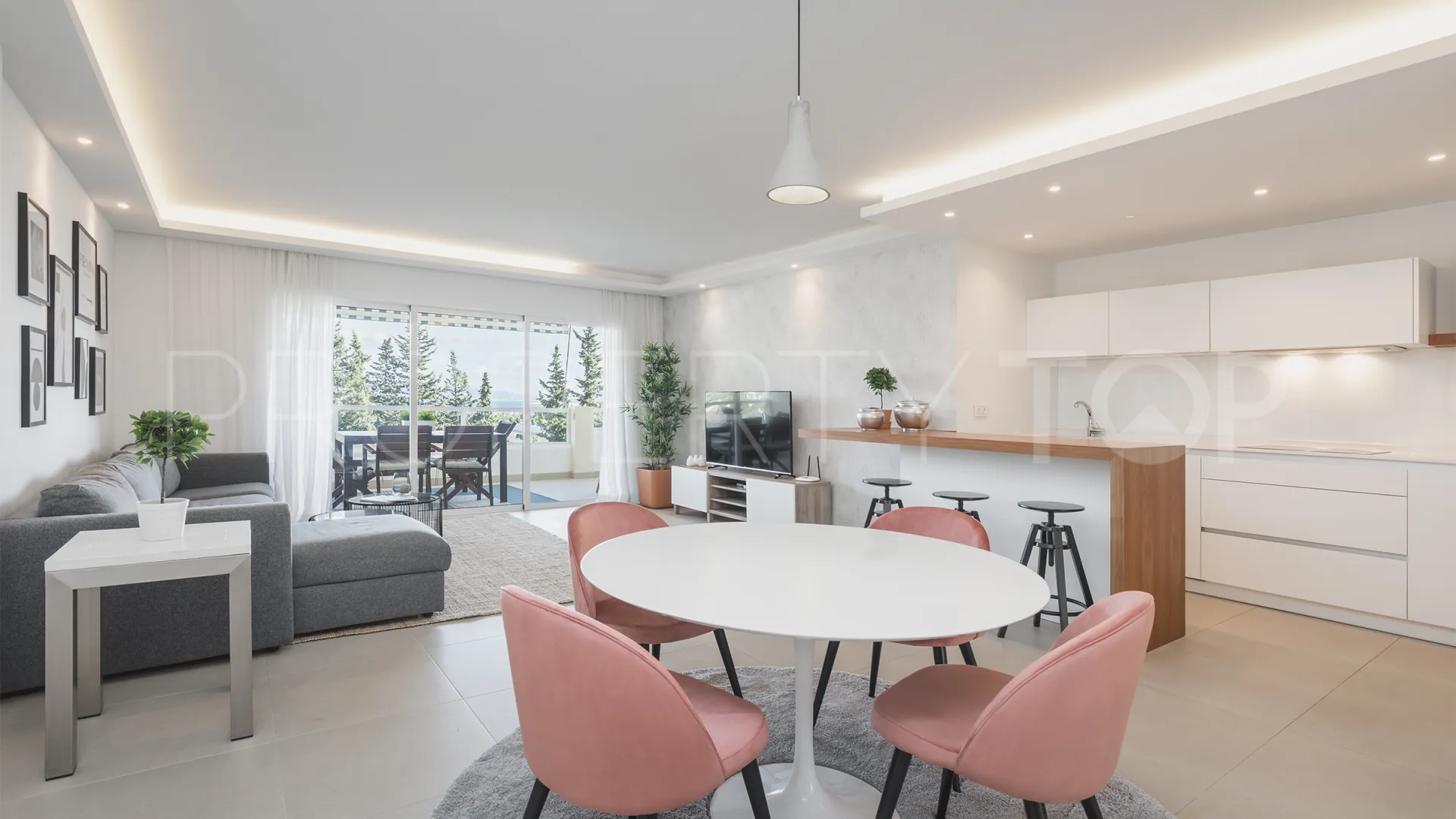 Conjunto Casaño, apartamento de 3 dormitorios a la venta
