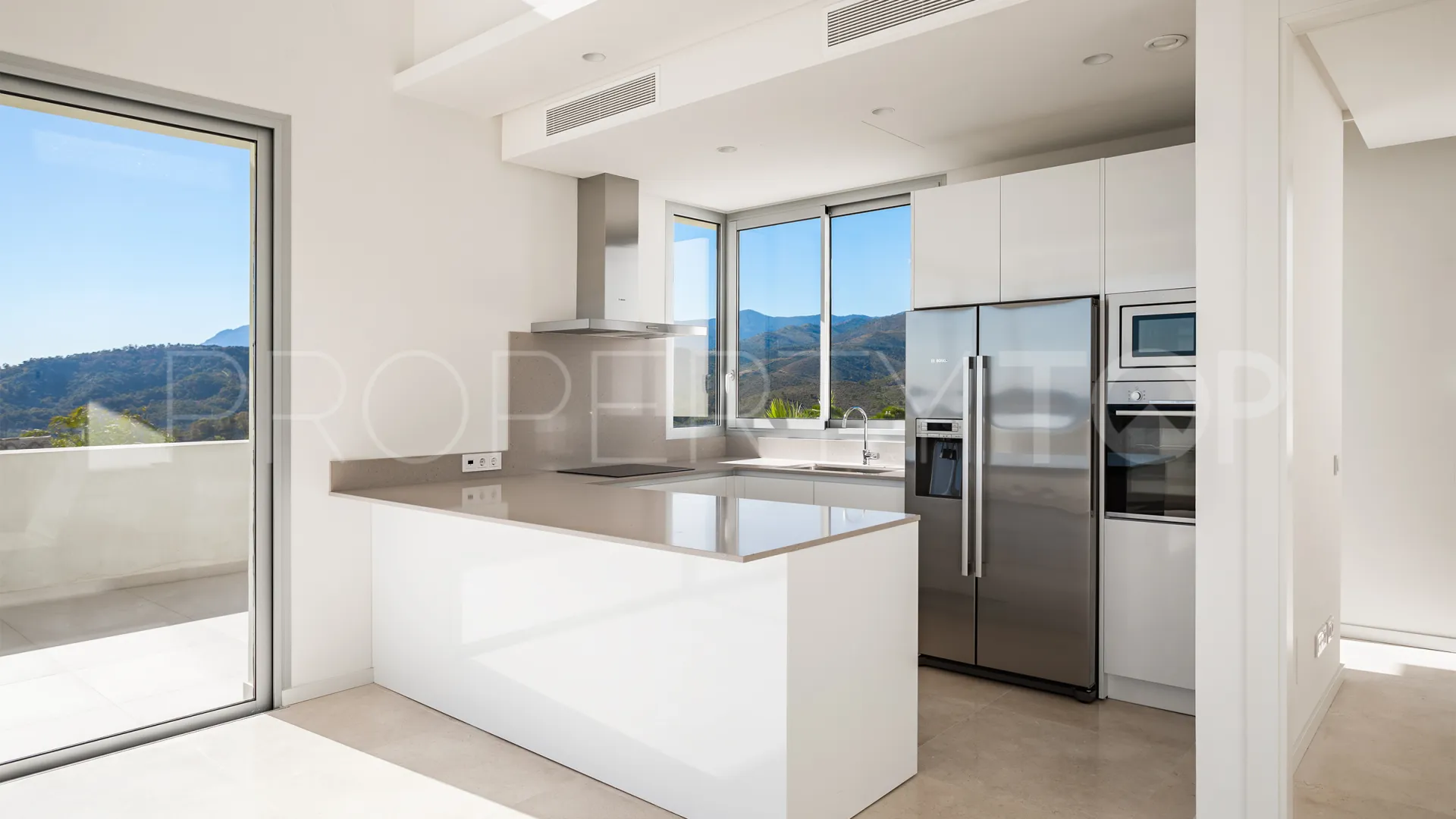 Marbella Club Hills penthouse for sale