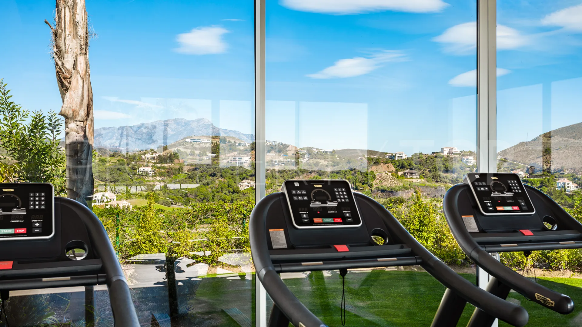 Marbella Club Hills penthouse for sale