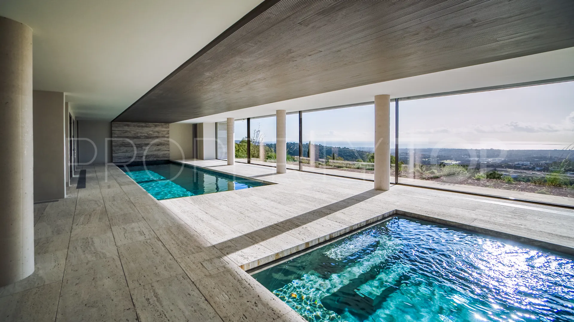 For sale villa with 7 bedrooms in La Reserva