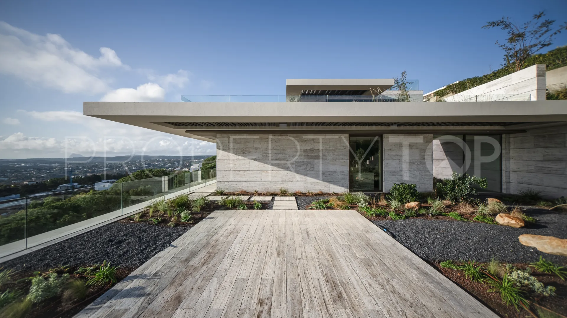 For sale villa with 7 bedrooms in La Reserva