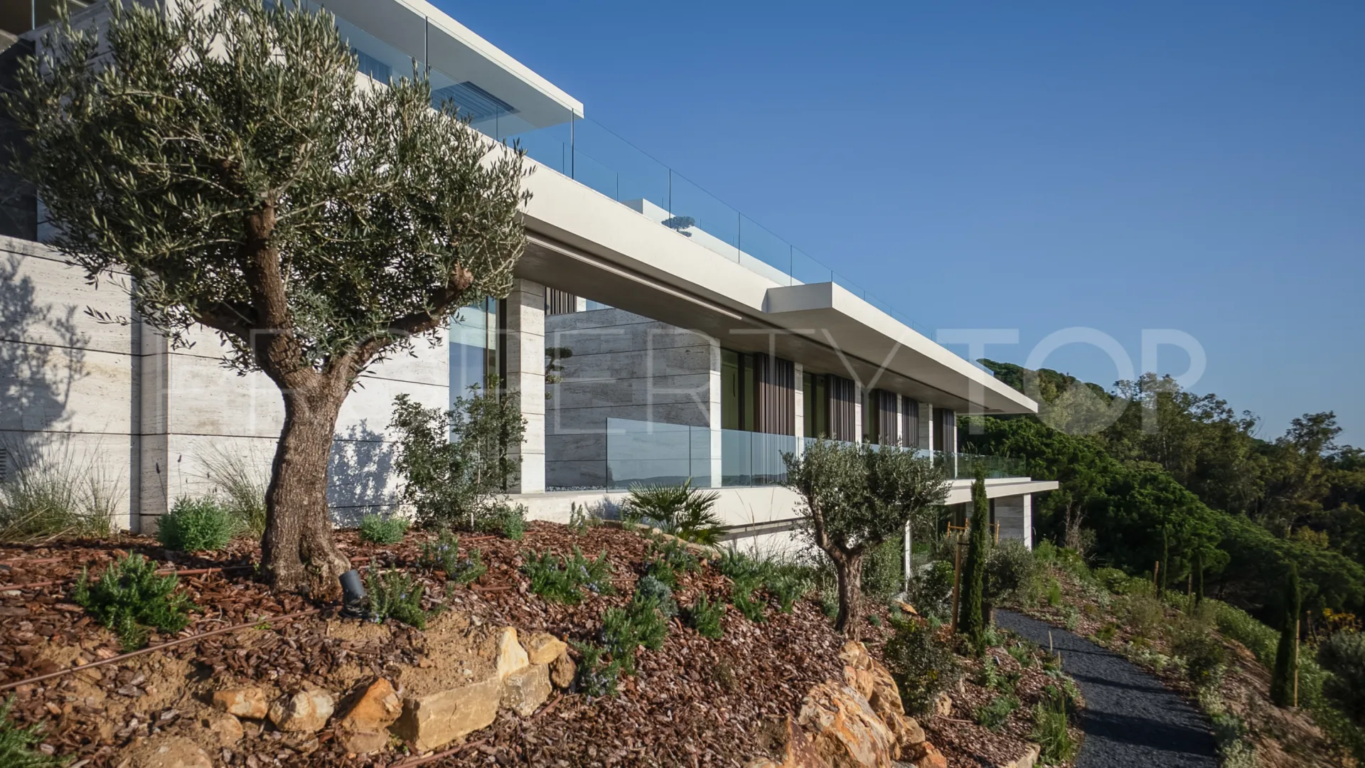 For sale villa with 7 bedrooms in La Reserva
