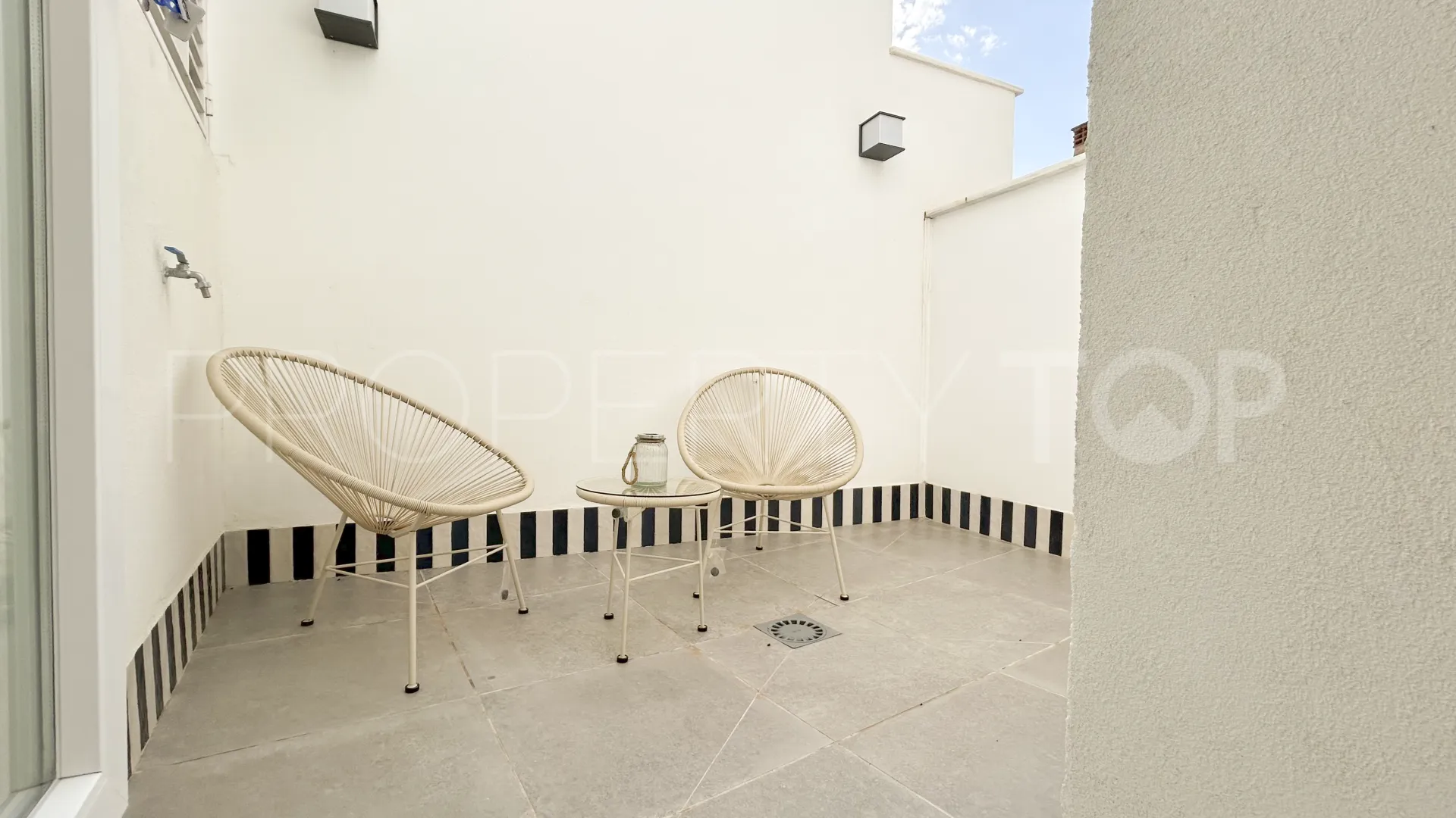 2 bedrooms La Malagueta - La Caleta duplex for sale