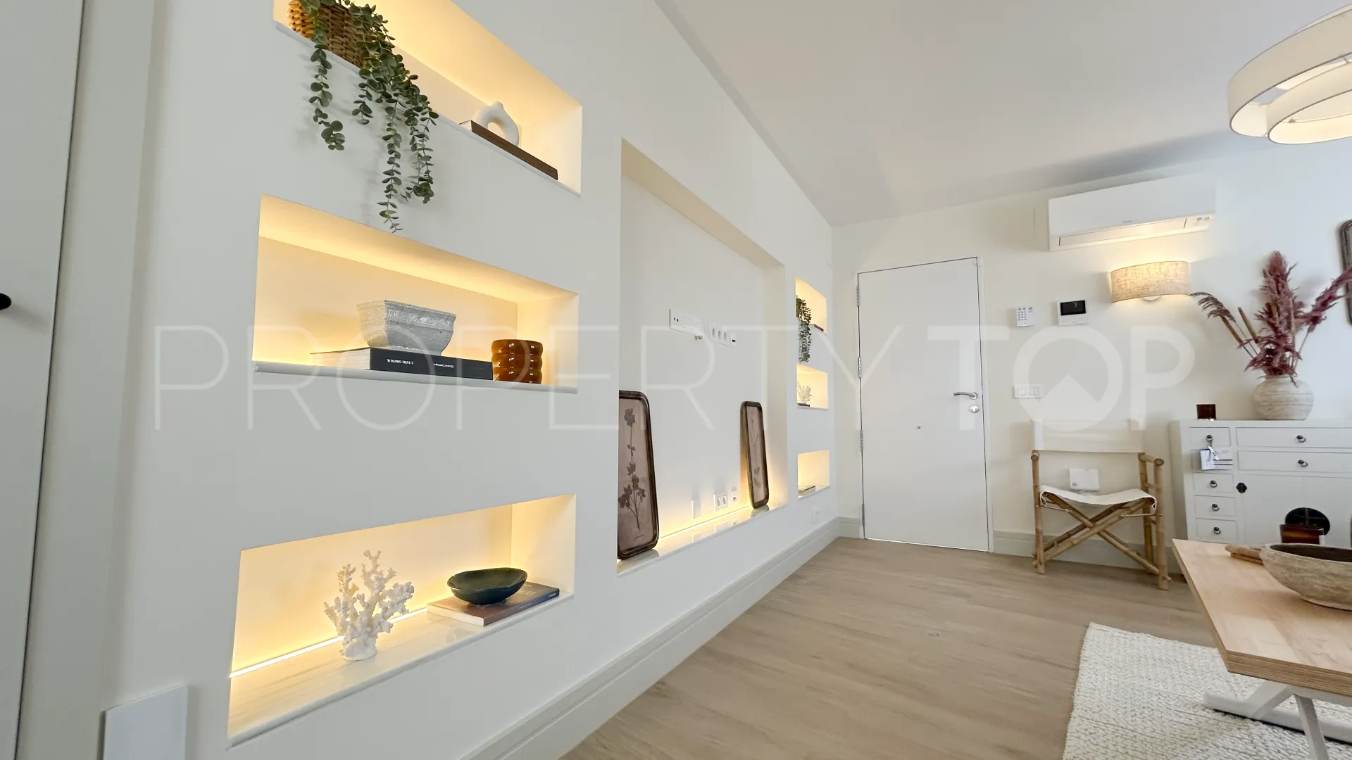 2 bedrooms La Malagueta - La Caleta duplex for sale