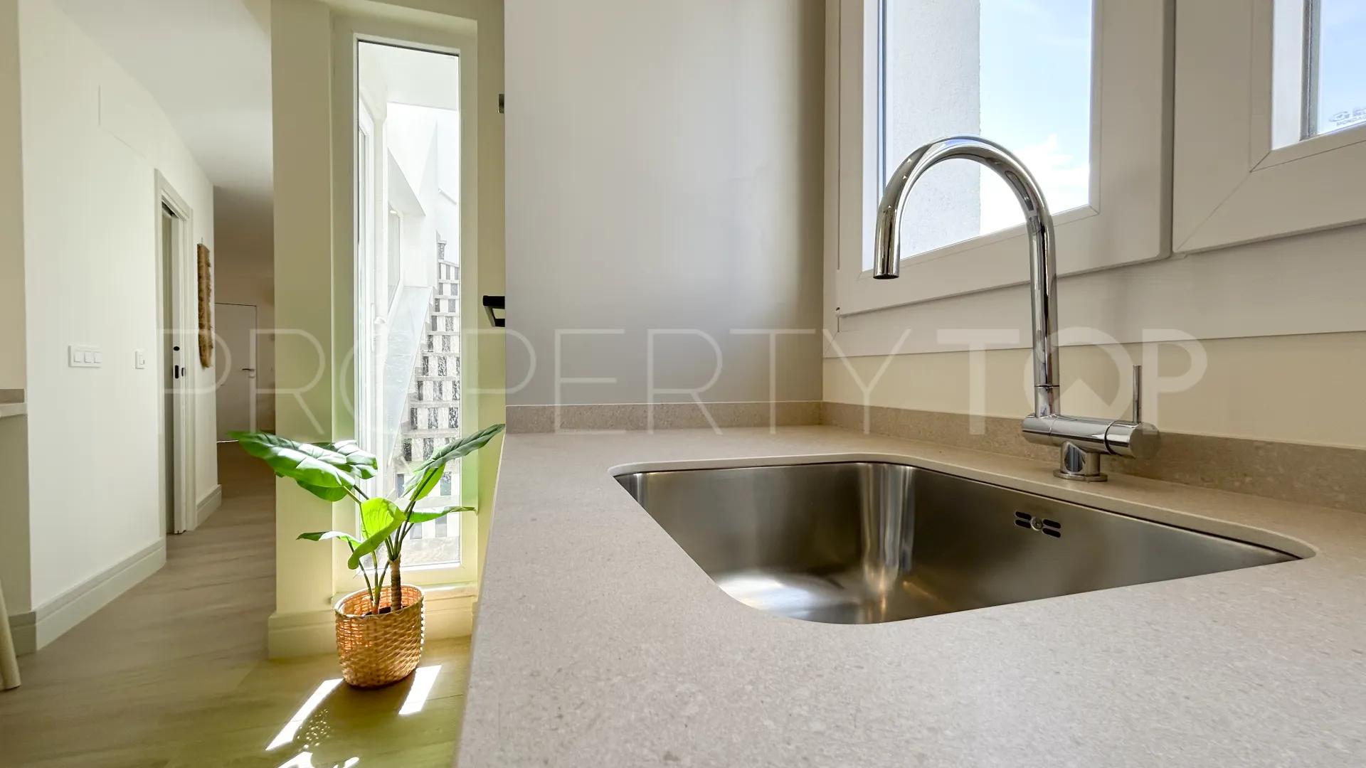 2 bedrooms La Malagueta - La Caleta duplex for sale