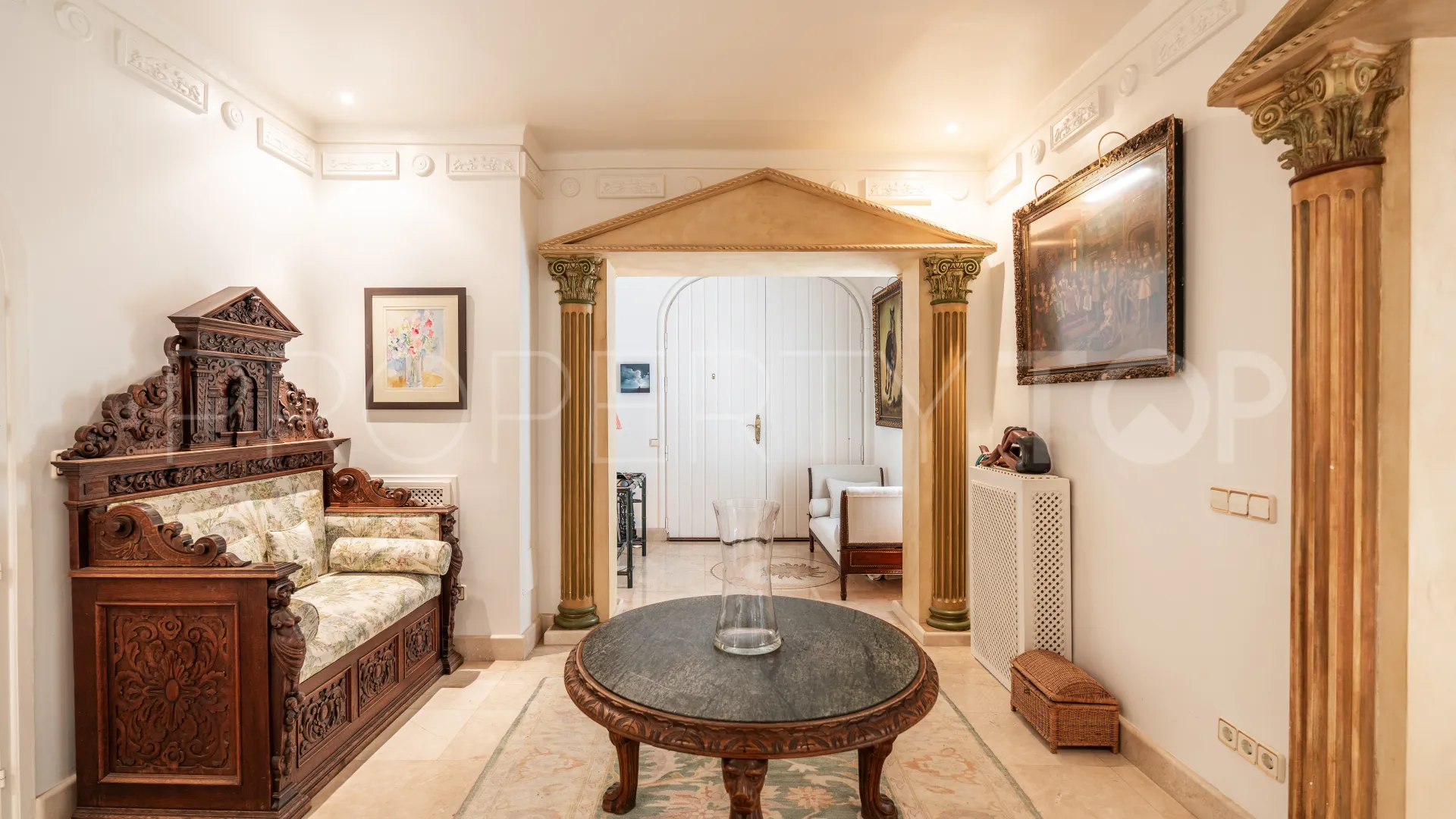 For sale villa with 3 bedrooms in Guadalmina Alta